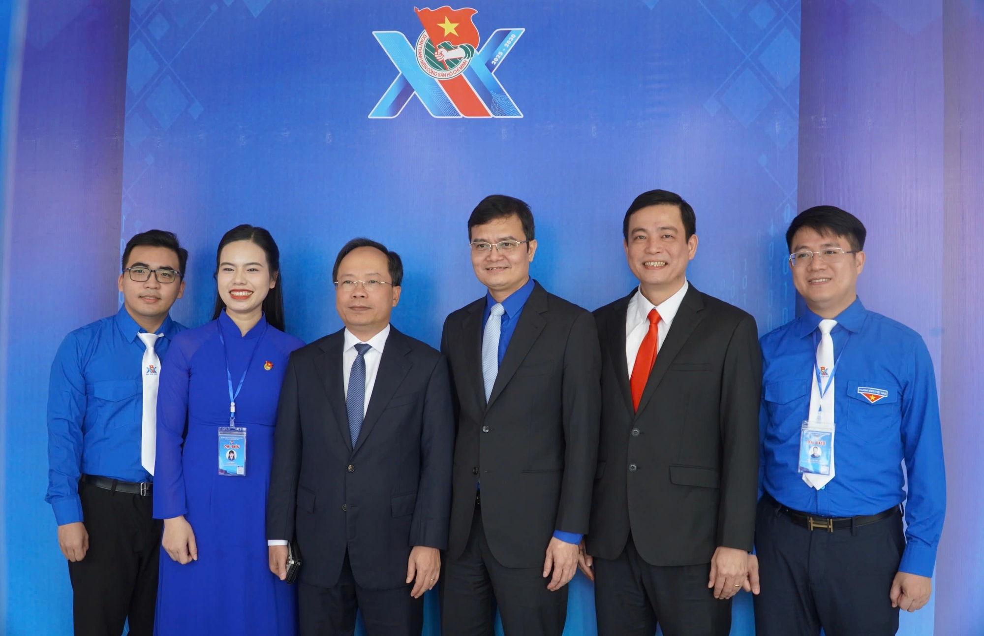 Chị Nguyễn Ny Hương giữ chức B&iacute; thư Tỉnh đo&agrave;n H&agrave; Tĩnh - Ảnh 1.