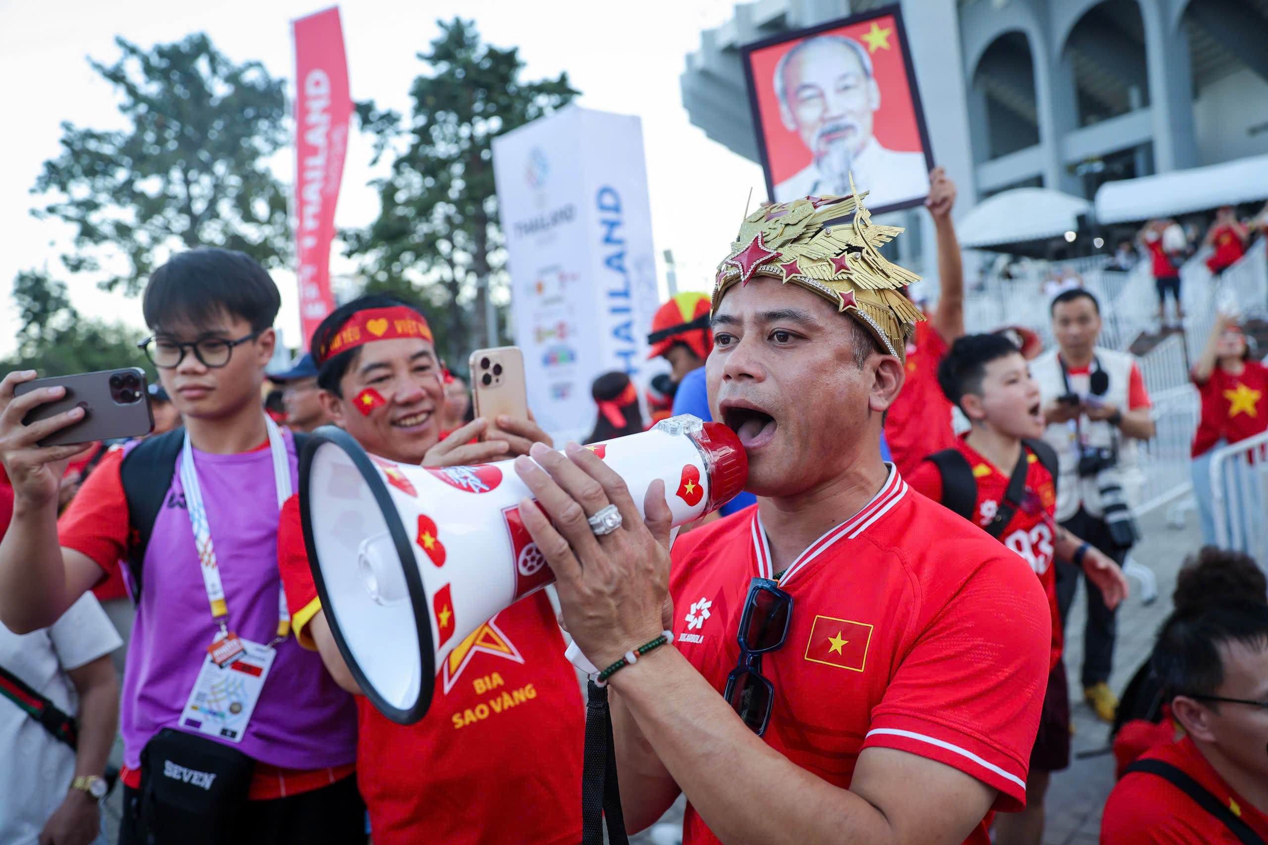 - Ảnh 12. - Ảnh 12.