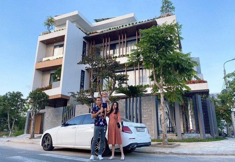 Từ 'doanh nhân trẻ thành đạt' đến ông trùm đường dây lừa đảo tiền ảo nghìn tỉ - Ảnh 2.