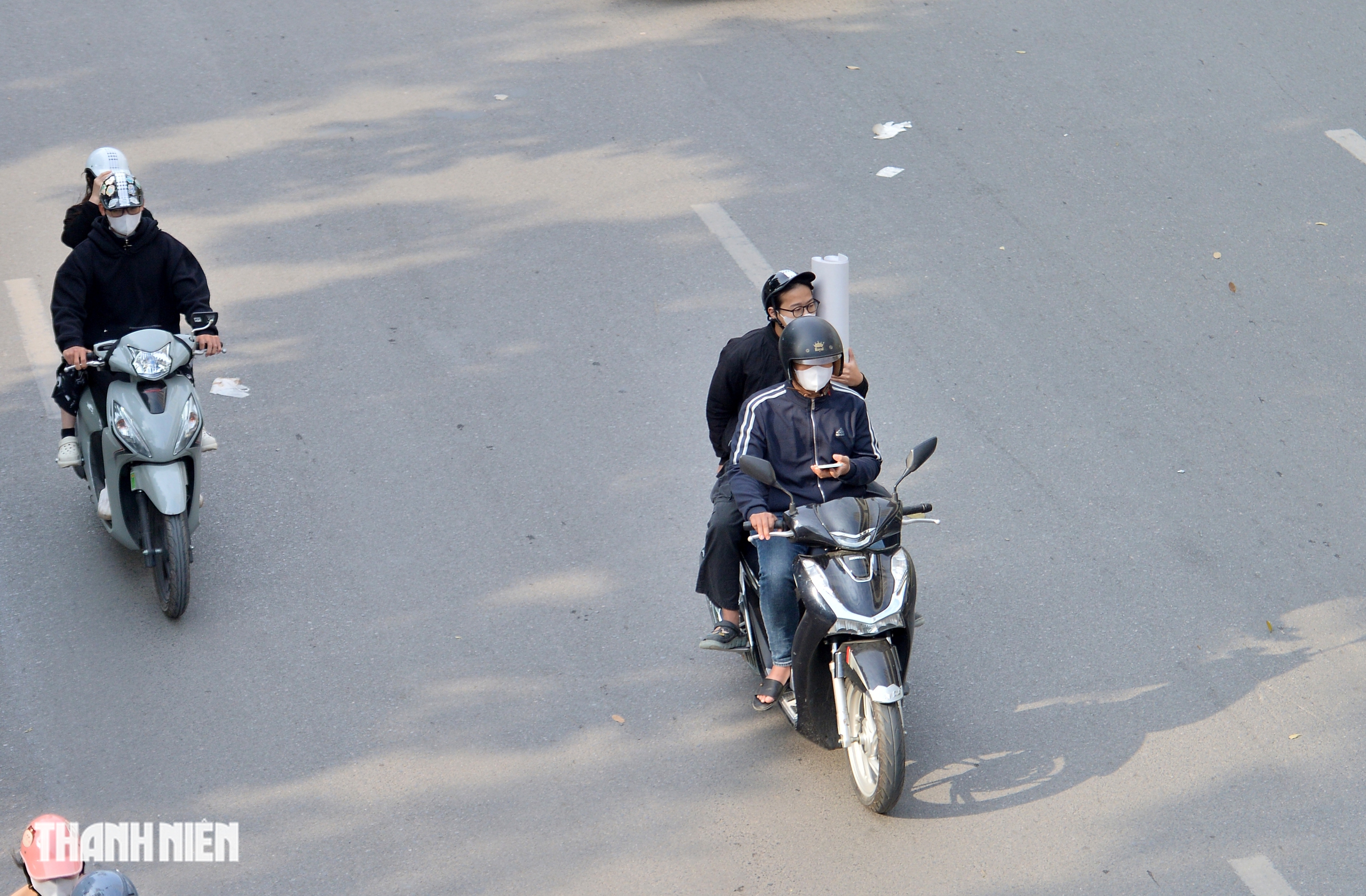 Hơn 1.800 camera AI soi khắp phố, xe máy vẫn nối đuôi nhau trên vỉa hè- Ảnh 16. Hơn 1.800 camera AI soi khắp phố, xe máy vẫn nối đuôi nhau trên vỉa hè- Ảnh 16.