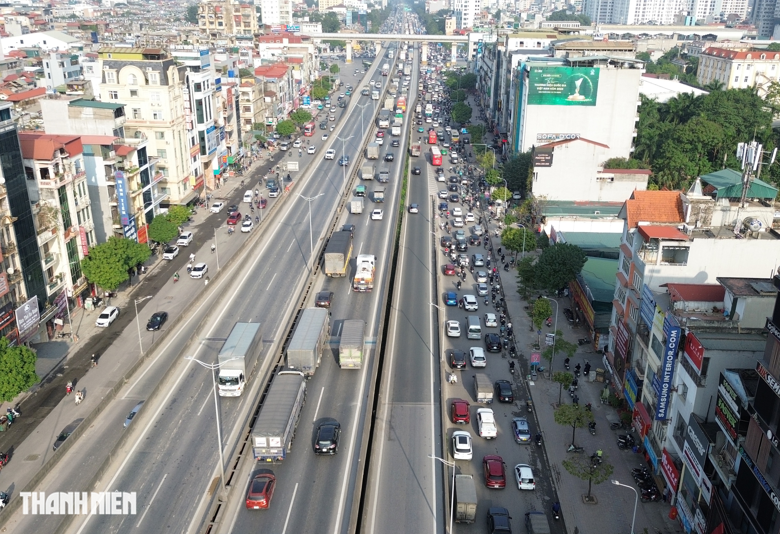 Hơn 1.800 camera AI soi khắp phố, xe máy vẫn nối đuôi nhau trên vỉa hè- Ảnh 2. Hơn 1.800 camera AI soi khắp phố, xe máy vẫn nối đuôi nhau trên vỉa hè- Ảnh 2.