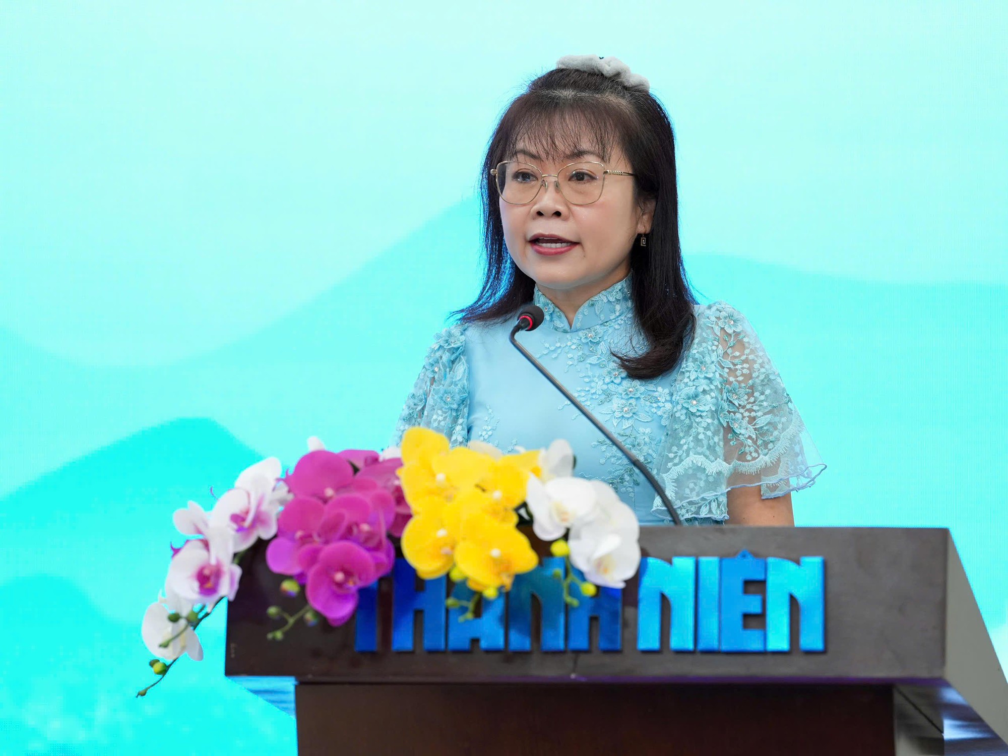 दयालुता की कहानियों के माध्यम से दिल को छू लेने वाली भावनाएं - फोटो 6. Chạm vào cảm xúc từ những câu chuyện tử tế- Ảnh 6.