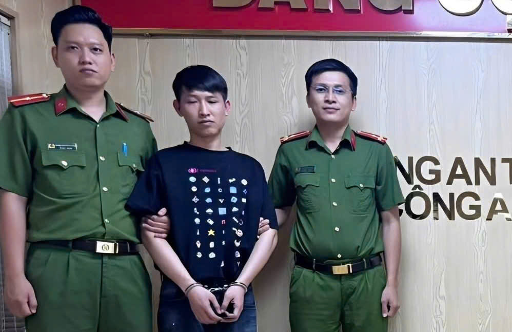 Công an TP.HCM bắt giữ nhiều tội phạm truy nã- Ảnh 2.