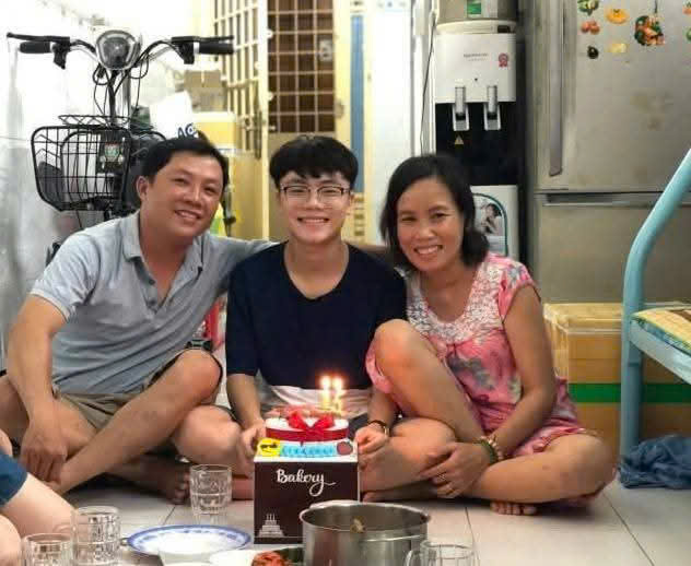 C&acirc;u chuyện Cảm động của gia đ&igrave;nh Minh Nhật v&agrave; những người bạn B&aacute;o Thanh Ni&ecirc;n - Ảnh 3.