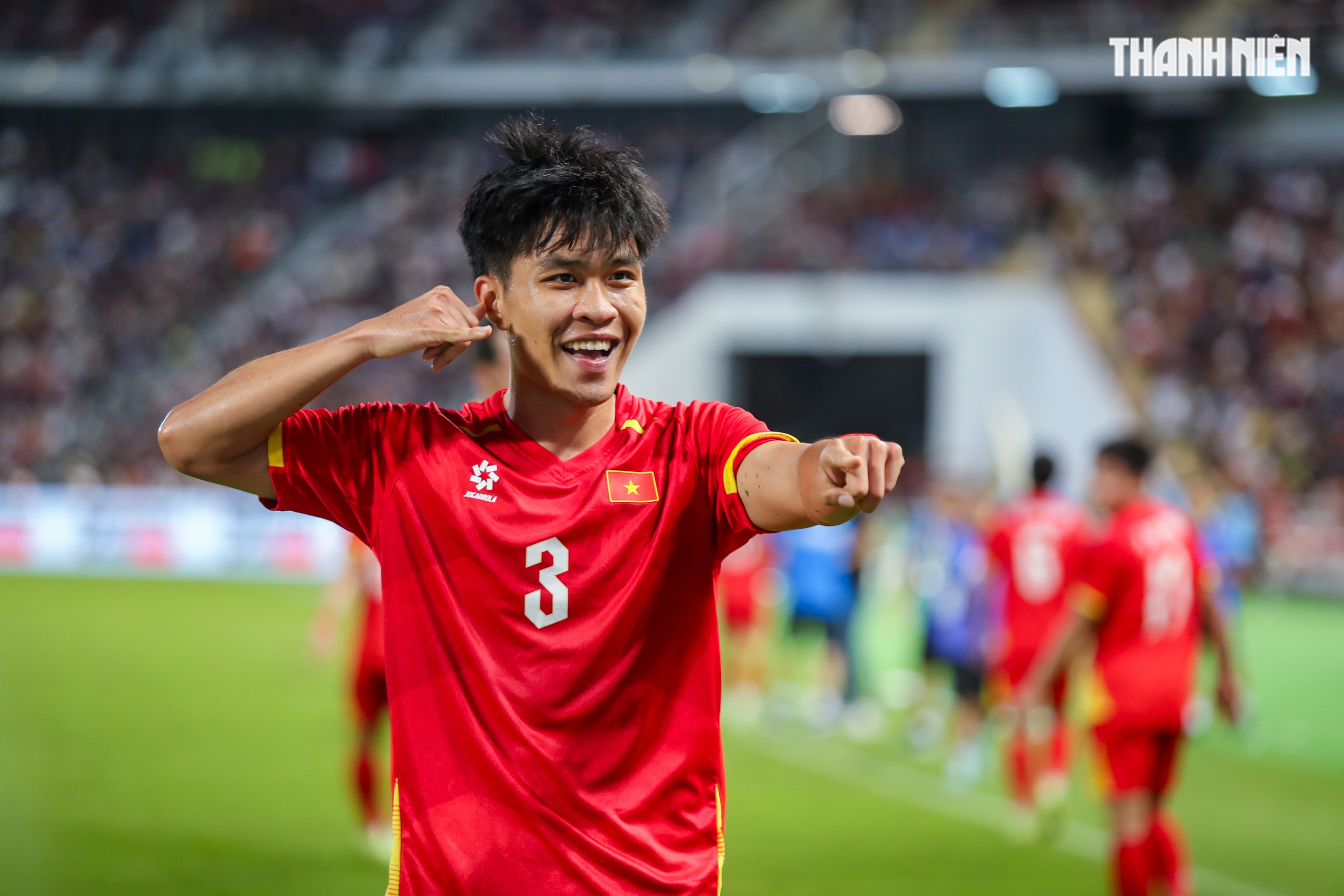 Qu&aacute; đ&atilde; h&igrave;nh ảnh U.22 Việt Nam quật ng&atilde; Th&aacute;i Lan ngay tại Rajamangala, gi&agrave;nh HCV SEA Games 33- Ảnh 7.