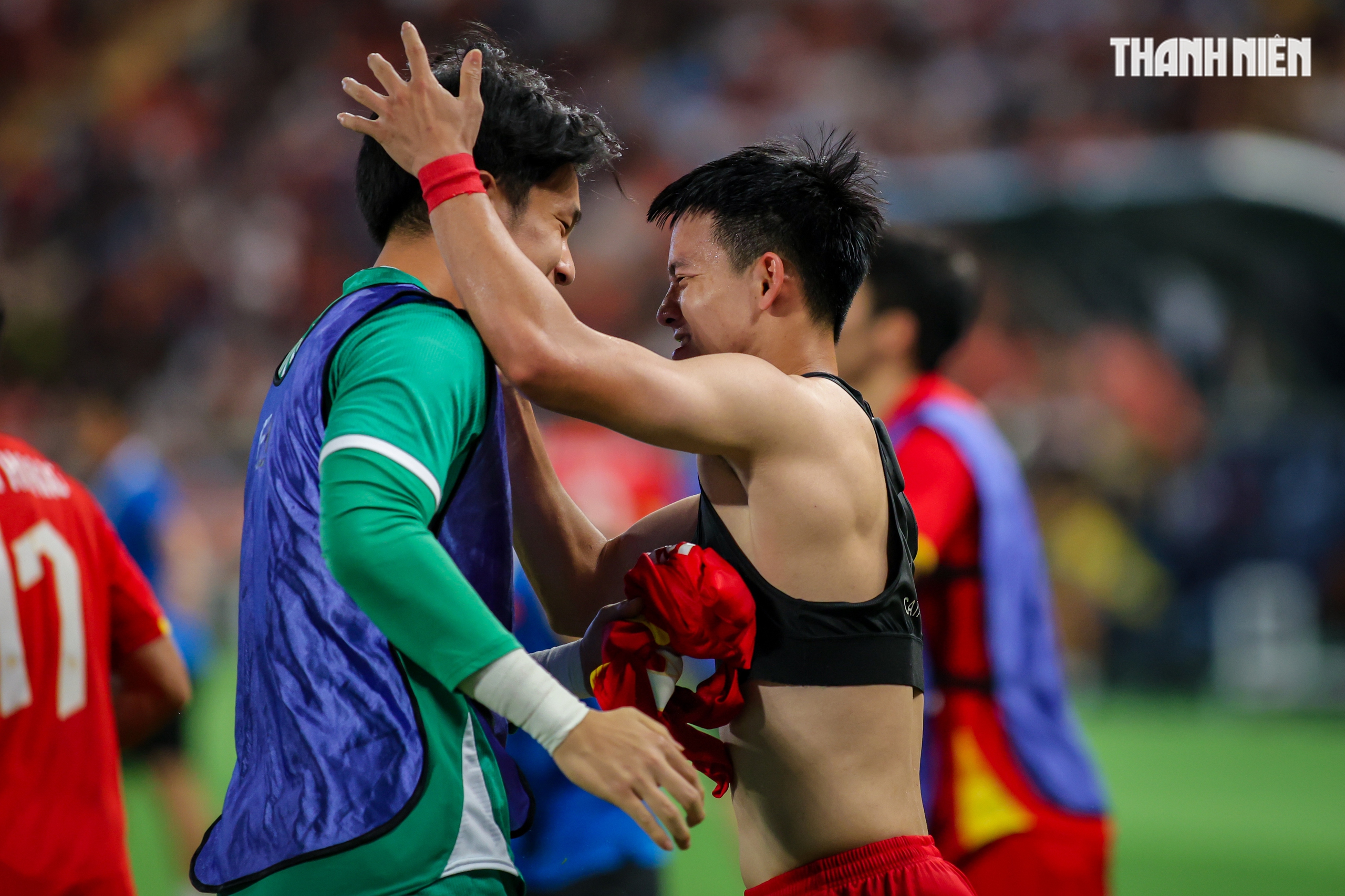 Qu&aacute; đ&atilde; h&igrave;nh ảnh U.22 Việt Nam quật ng&atilde; Th&aacute;i Lan ngay tại Rajamangala, gi&agrave;nh HCV SEA Games 33- Ảnh 12.