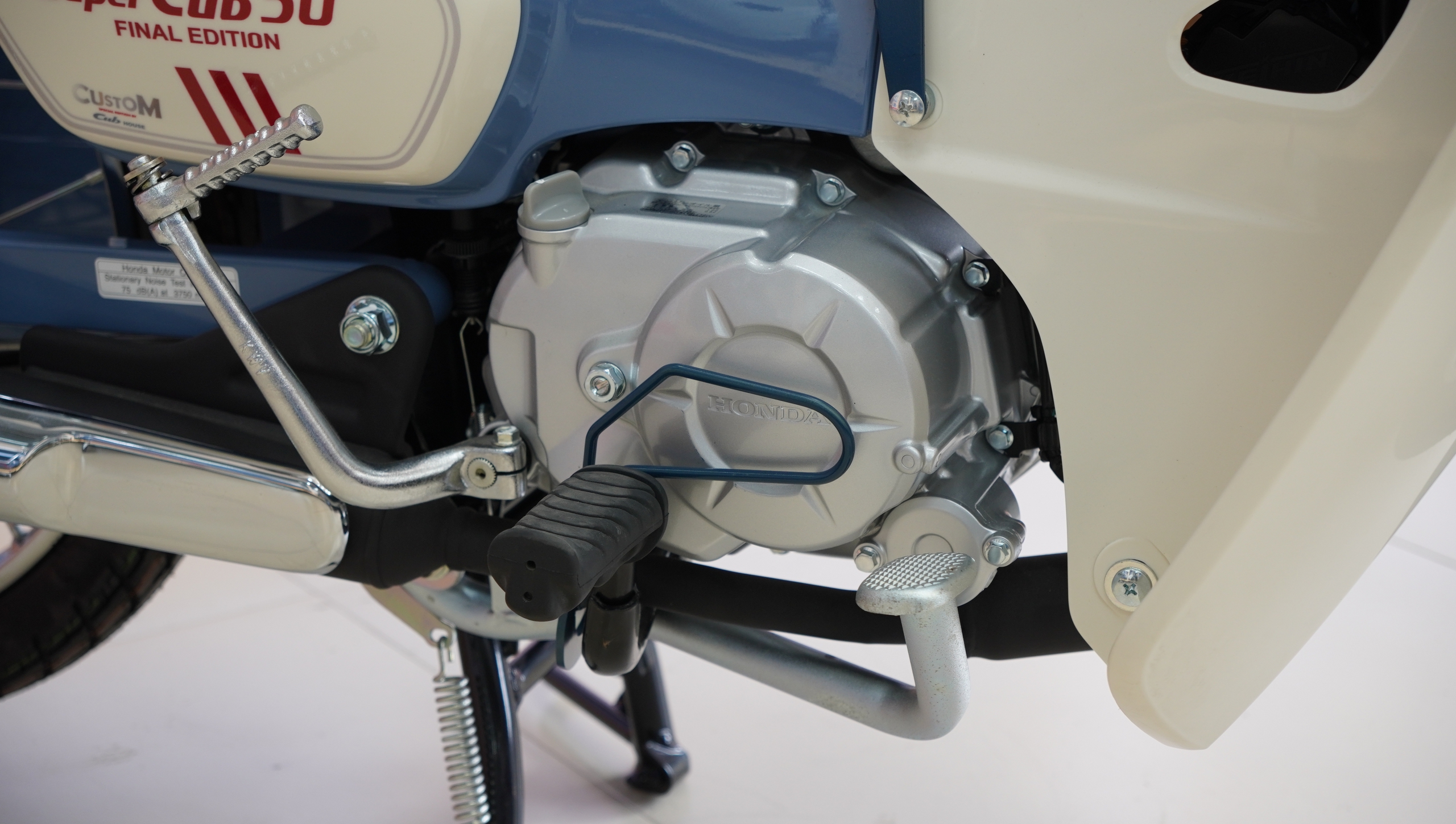 Honda Super Cub 50 Final Edition tại Việt Nam được cá nhân hóa, giá hơn 100 triệu- Ảnh 7.
