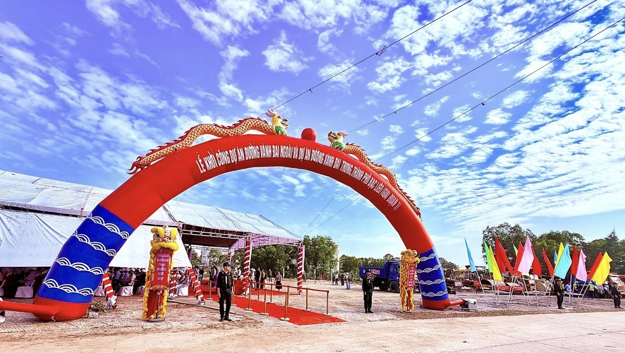 Cà Mau: Khởi công 2 dự án giao thông điểm, tổng vốn hơn 1.700 tỉ đồng.   - Ảnh 3.