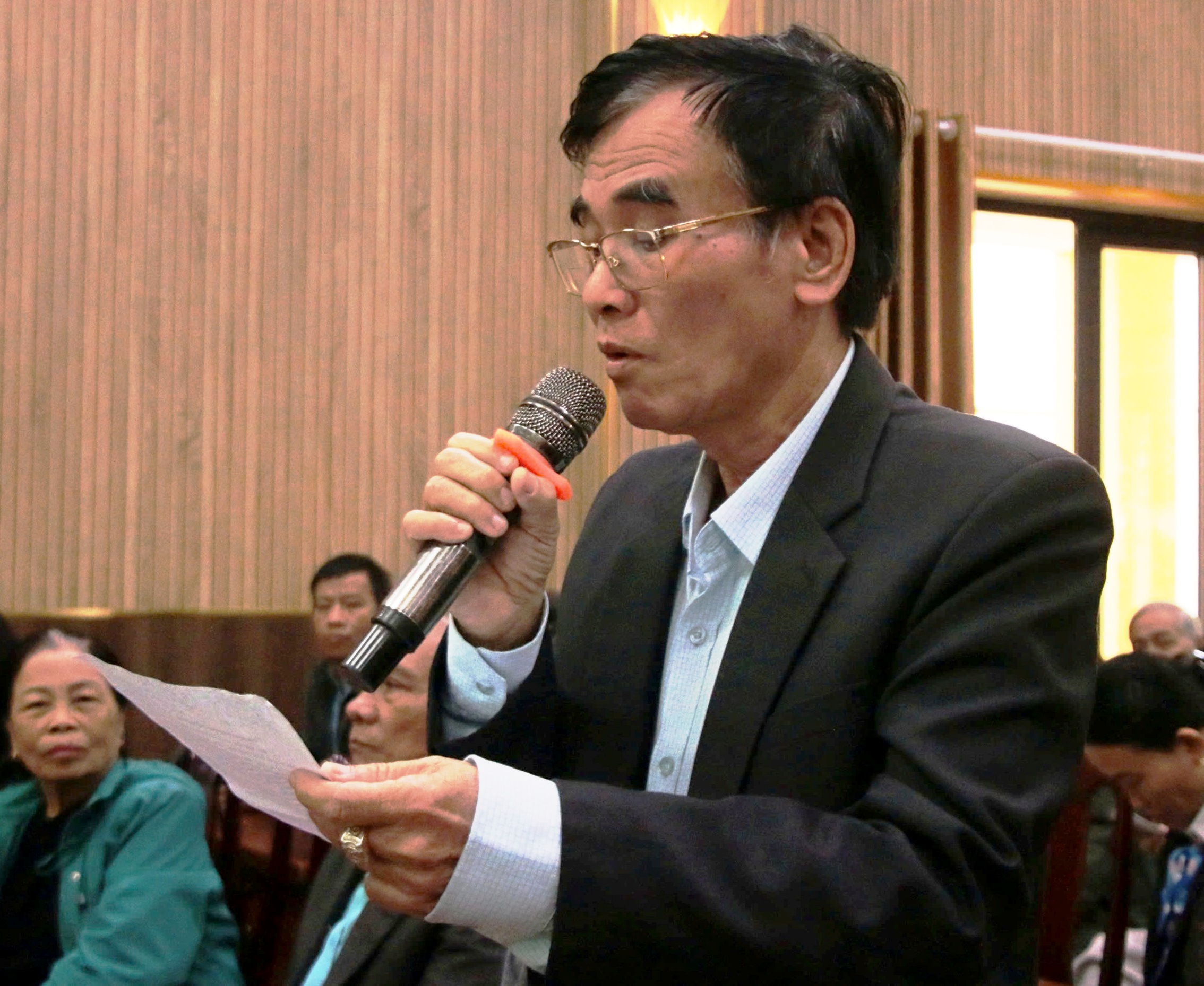'Thủy điện xả lũ trong bối cảnh mưa lớn khiến người dân không kịp trở tay'- Ảnh 3.