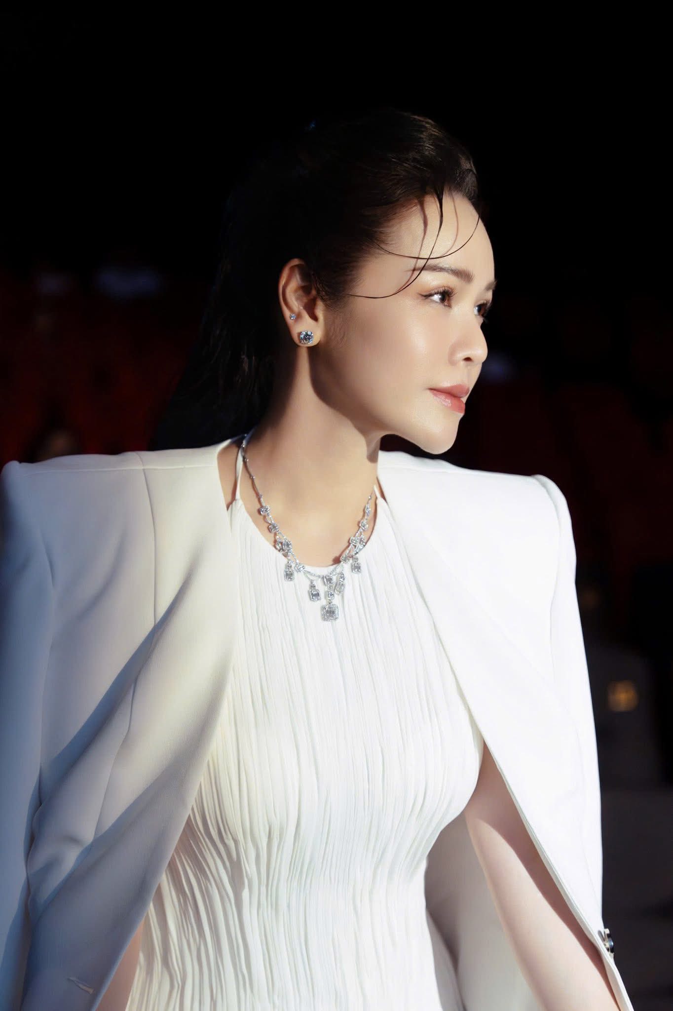 Động th&aacute;i của ca sĩ Nhật Kim Anh trước tin đồn bị bắt- Ảnh 1.