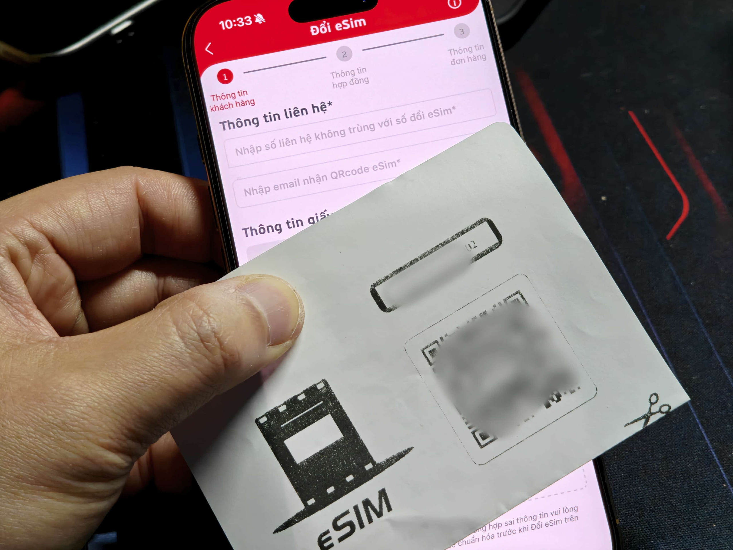 Nhà mạng Việt đẩy mạnh phổ cập eSIM, dần thay thế SIM vật lý - Ảnh 1.