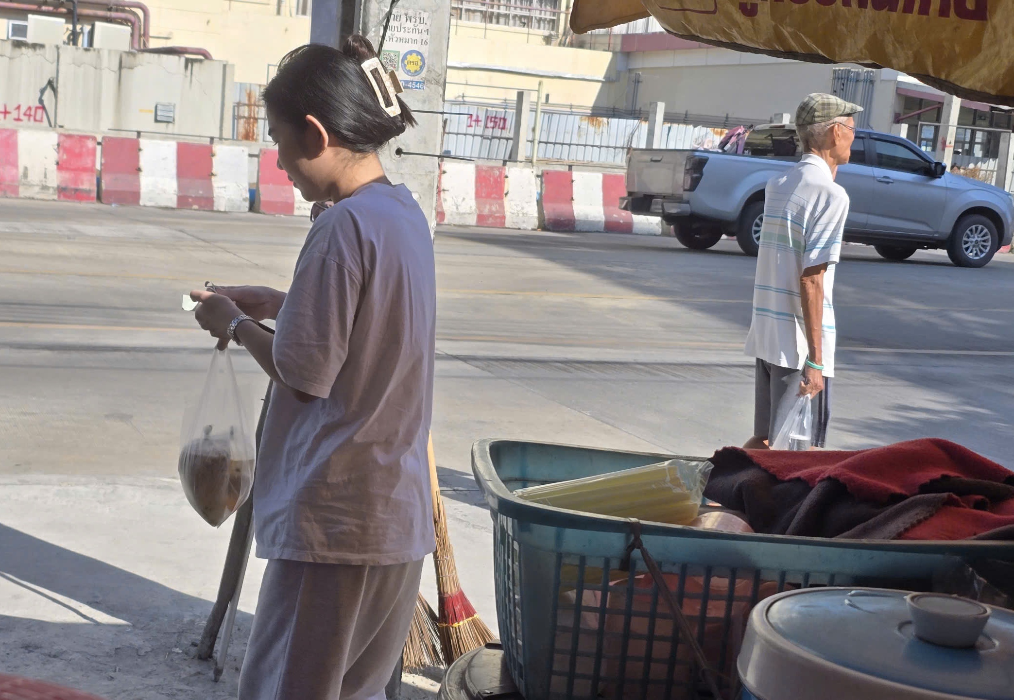 ซีเกมส์ 33 : ก๋วยเตี๋ยวเวียดนาม 'เรียกความทรงจำ' ในกรุงเทพฯ - ภาพที่ 6