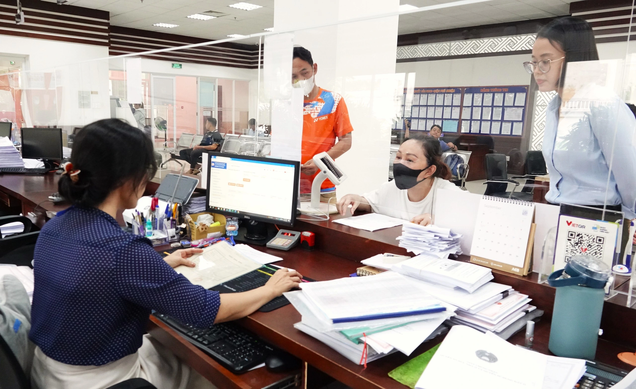  Hơn 146.000 cán bộ, công chức nghỉ việc theo Nghị định 178 được chi trả chế độ - Ảnh 1.