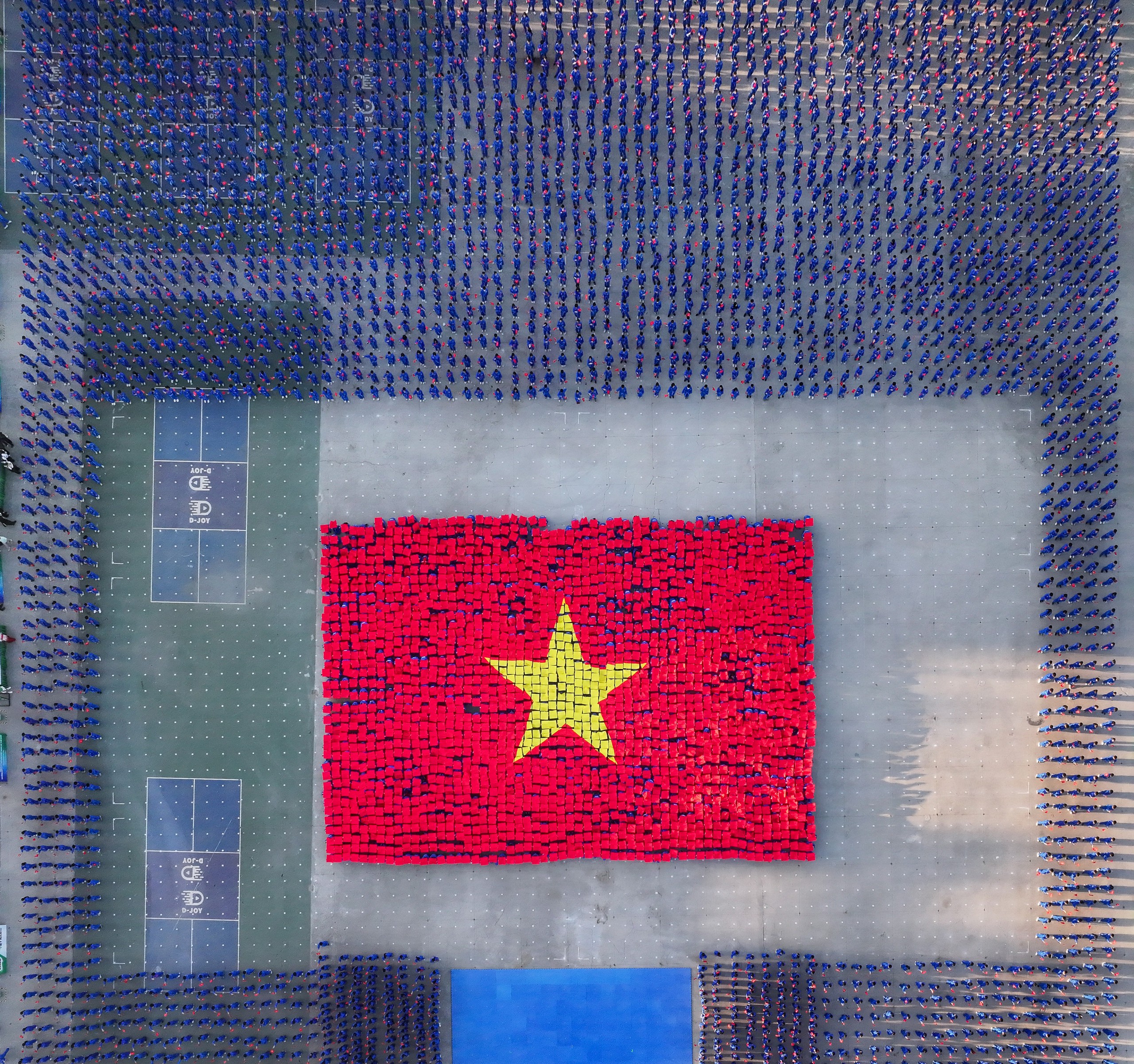 60.000 học sinh đồng diễn võ nhạc Vivonam lập ‘kỷ lục kép’ Việt Nam và thế giới - Ảnh 7.