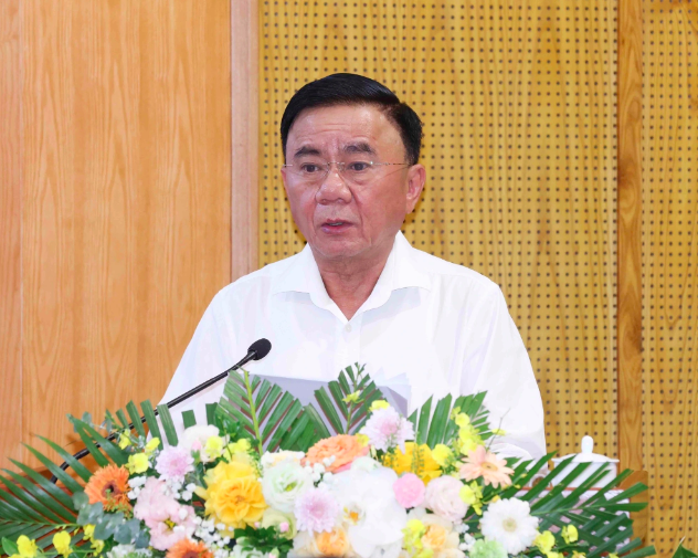 Bộ Chính trị yêu cầu thí điểm chính sách vượt trội cho nông nghiệp công nghệ cao - Ảnh 1.