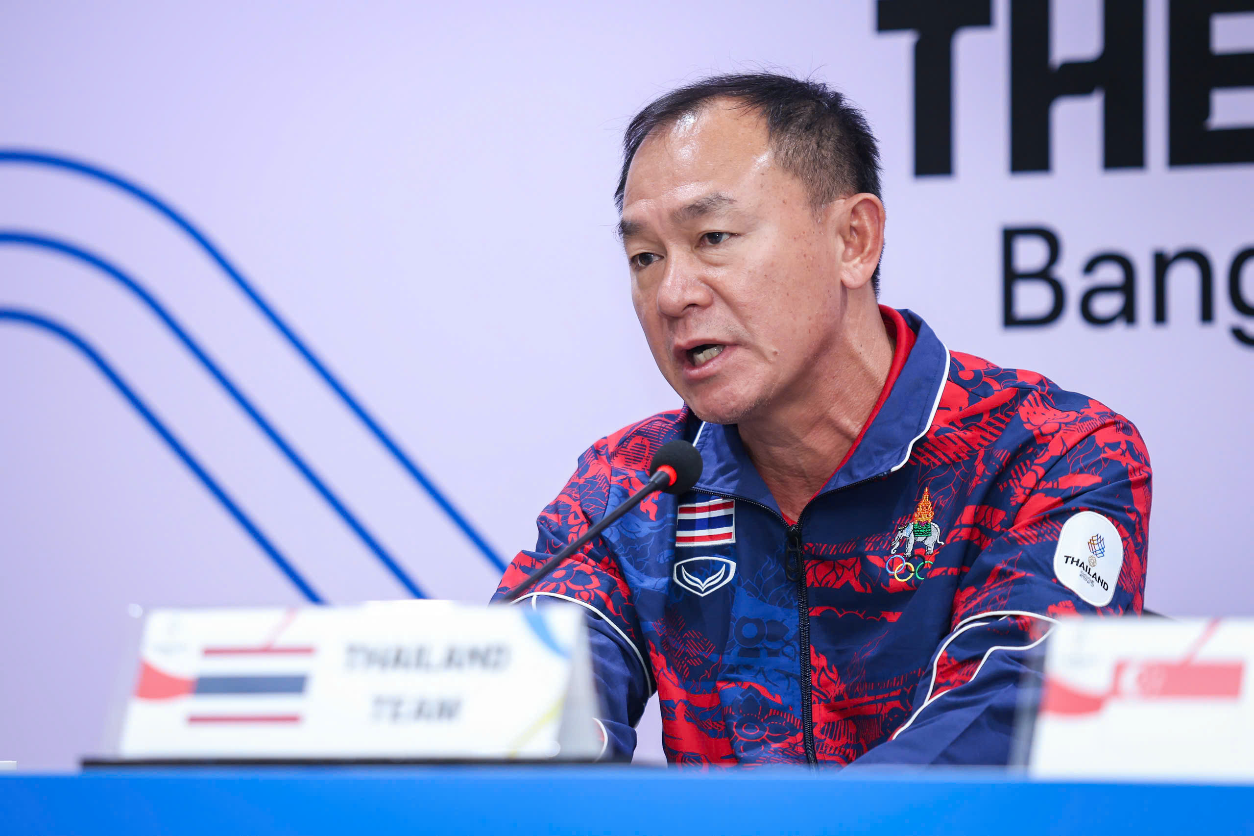 HLV U.23 Thái Lan tuyên bố 'cứng': Không sợ đối thủ nào, sẽ đánh bại tất cả để vô địch- Ảnh 2. HLV U.23 Thái Lan tuyên bố 'cứng': Không sợ đối thủ nào, sẽ đánh bại tất cả để vô địch- Ảnh 2.