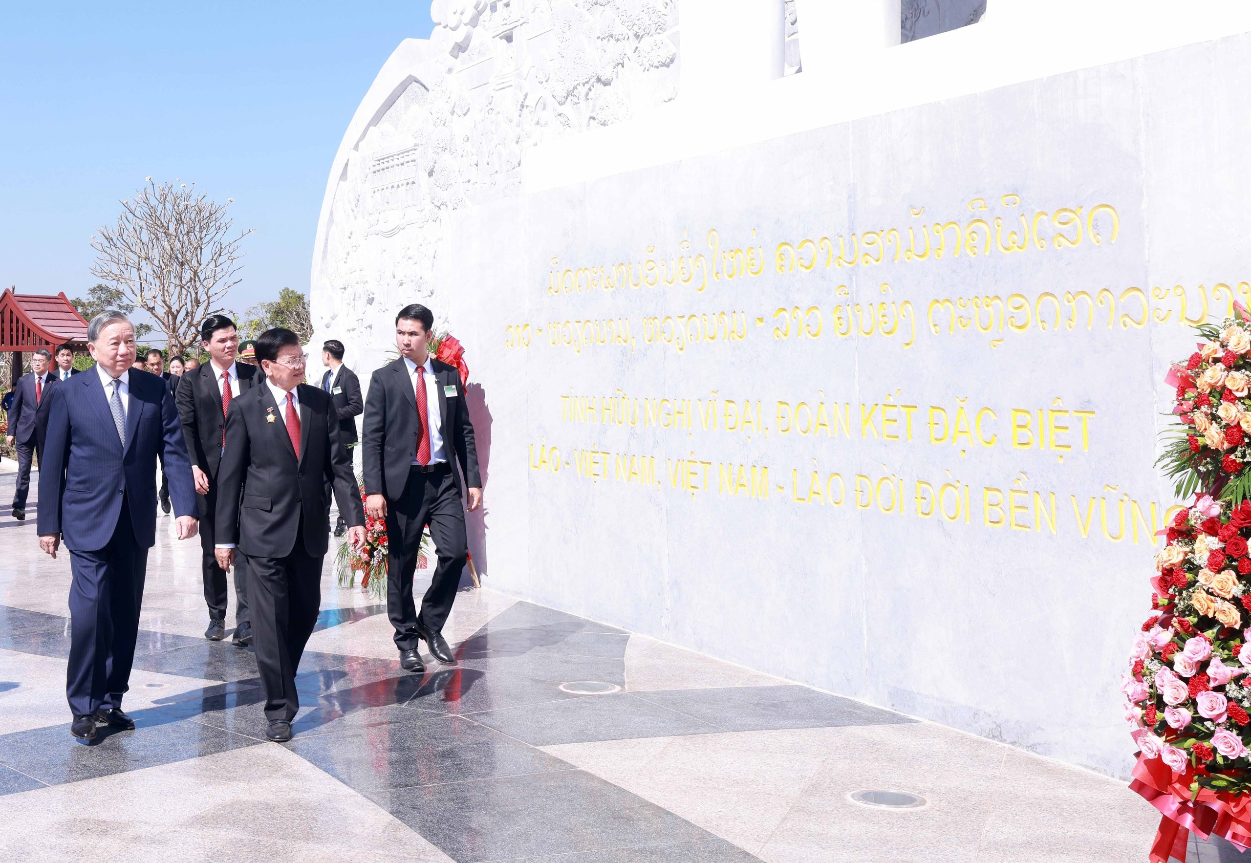 Tổng Bí thư Tô Lâm dự khánh thành Công viên hữu nghị Lào - Việt Nam- Ảnh 1.
