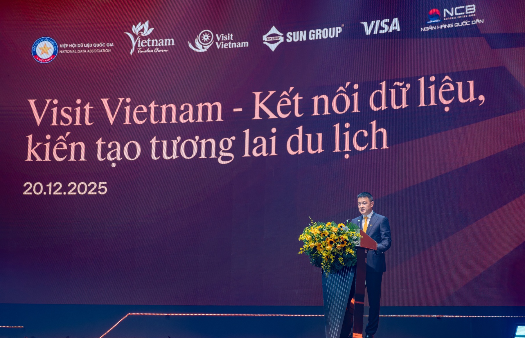 Ra mắt nền tảng dữ liệu du lịch quốc gia Visit Vietnam- Ảnh 2.