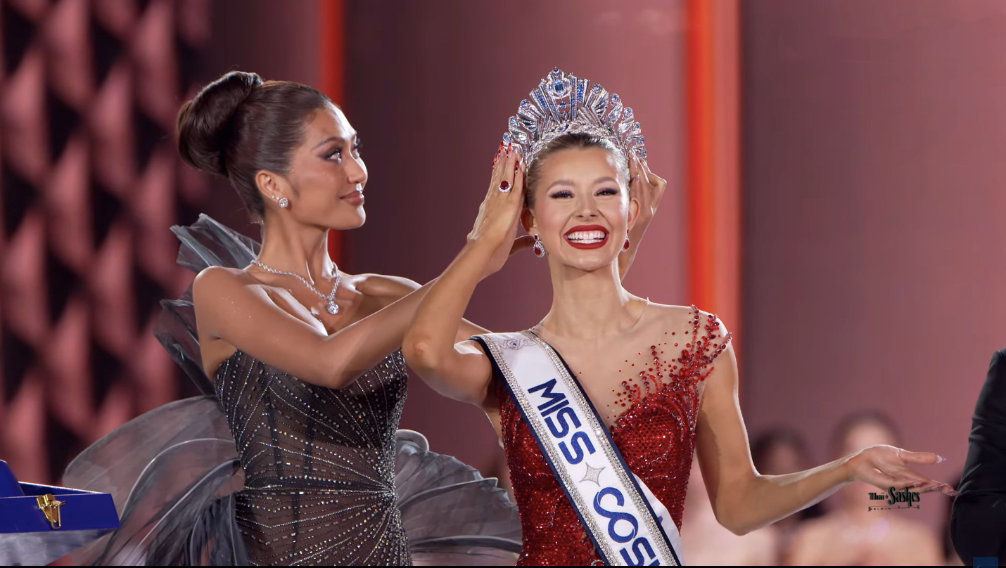 Người đẹp Mỹ đăng quang Miss Cosmo 2025 tại Việt Nam - Ảnh 1.