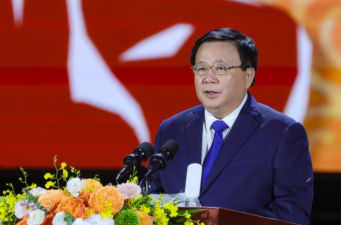 Kỷ niệm 260 năm ngày sinh đại thi hào Nguyễn Du- Ảnh 3.