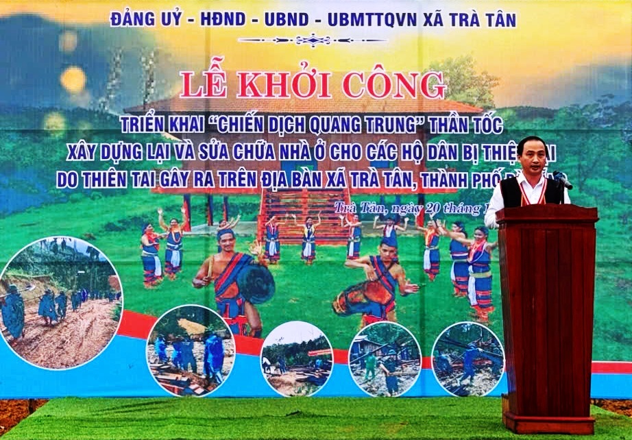 "Chiến dịch Quang Trung": Đà Nẵng dựng lại mái ấm cho người dân vùng sạt lở - Ảnh 3.