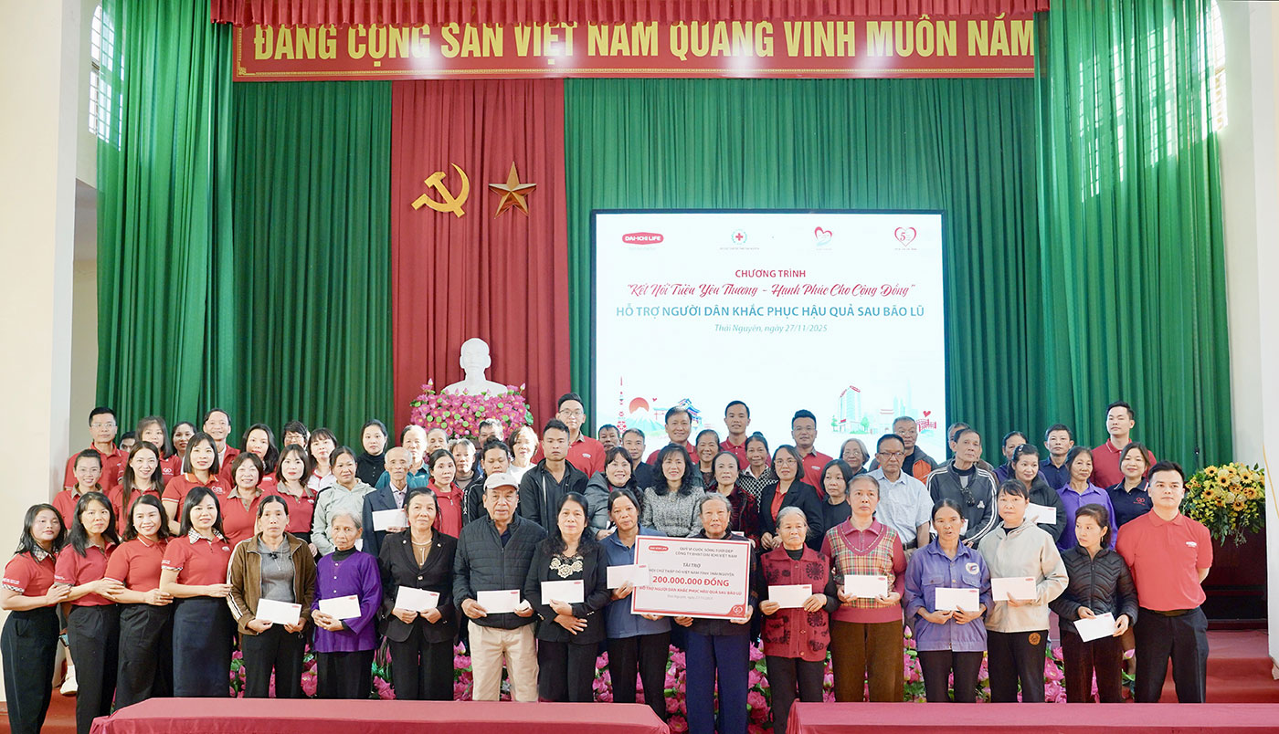 Dai-ichi Life Việt Nam hỗ trợ 3.8 tỉ đồng giúp cuộc sống người dân sau thiên tai- Ảnh 5.