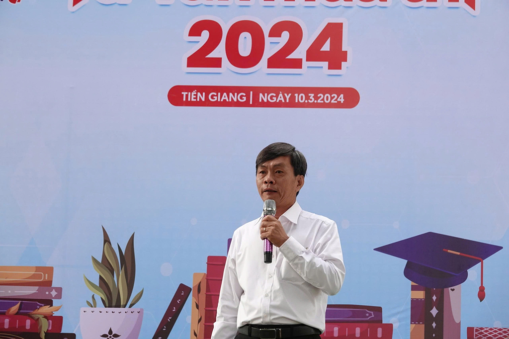 Nợ t&igrave;nh y&ecirc;u b&aacute;o ch&iacute; với b&aacute;o Thanh Ni&ecirc;n: H&agrave;nh tr&igrave;nh 40 năm đầy cảm x&uacute;c - Ảnh 2.