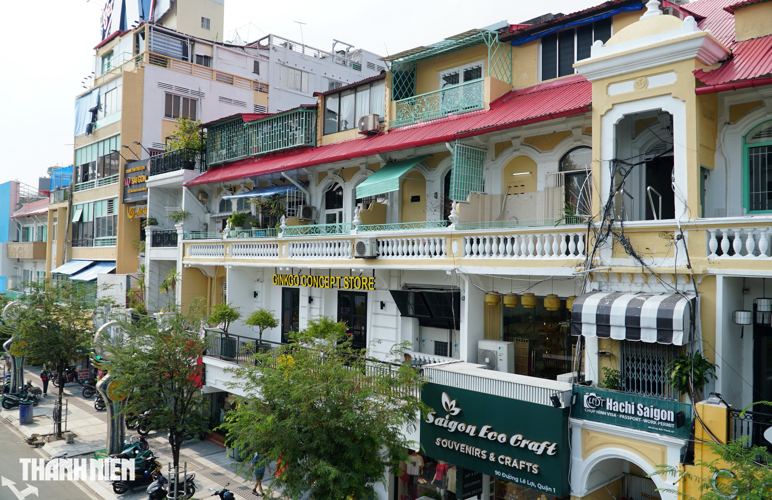 H&agrave;ng loạt nh&agrave; cổ mặt tiền đường L&ecirc; Lợi &lsquo;thay &aacute;o mới&rsquo;, nhiều m&agrave;u sắc - Ảnh 6.