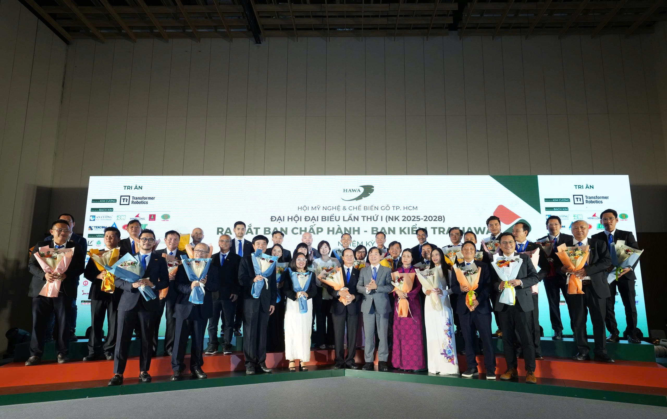 HAWA hướng tới mục tiêu xuất khẩu mang về 15 tỉ USD- Ảnh 1. HAWA hướng tới mục tiêu xuất khẩu mang về 15 tỉ USD- Ảnh 1.