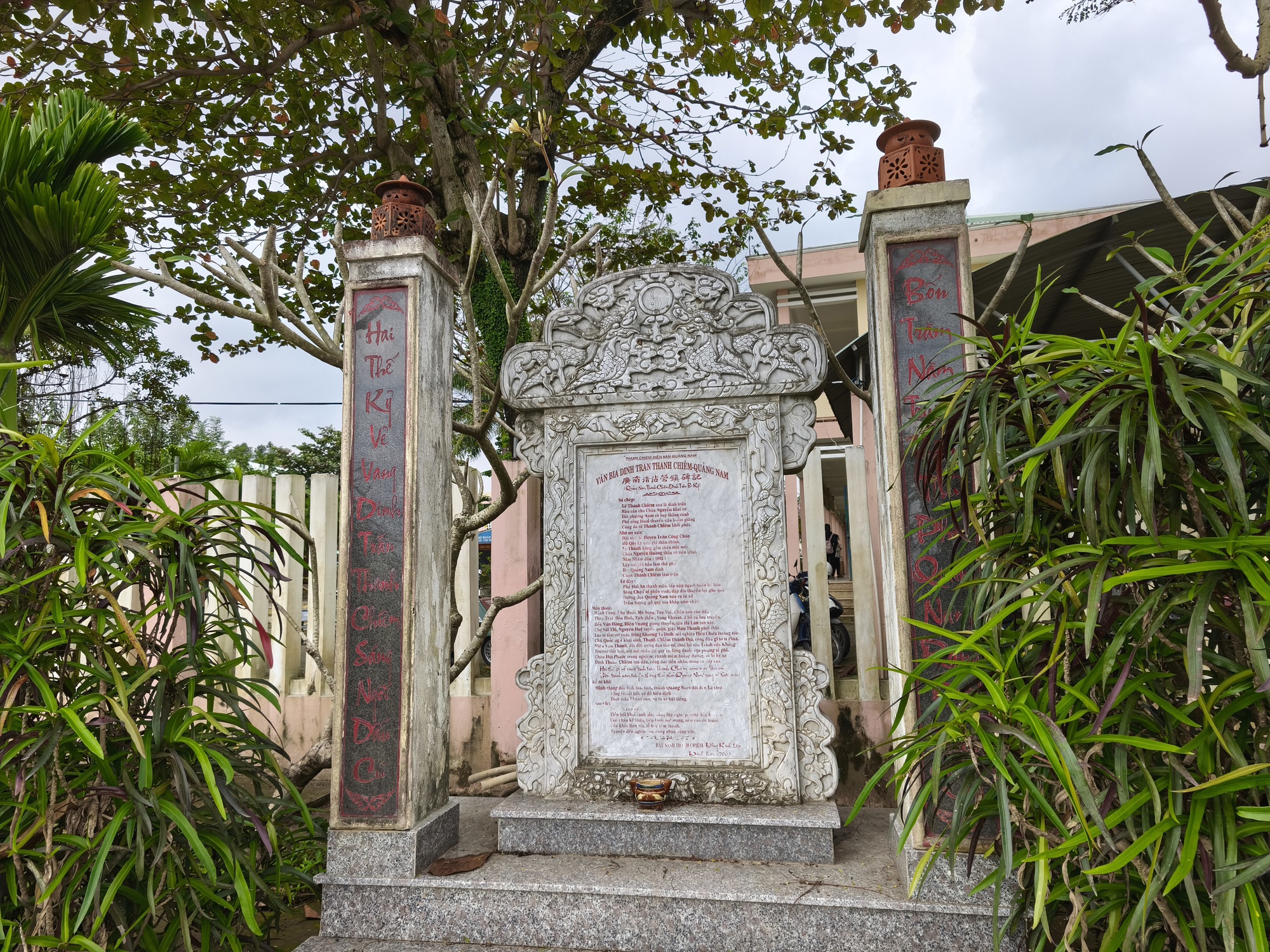 C&ocirc;ng vi&ecirc;n Dinh trấn Thanh Chi&ecirc;m chờ đến bao giờ?- Ảnh 1.