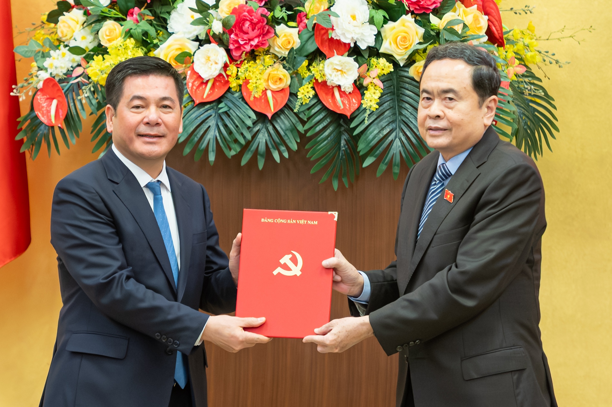 Ông Nguyễn Hồng Diên làm Phó bí thư chuyên trách Đảng uỷ Quốc hội- Ảnh 1.