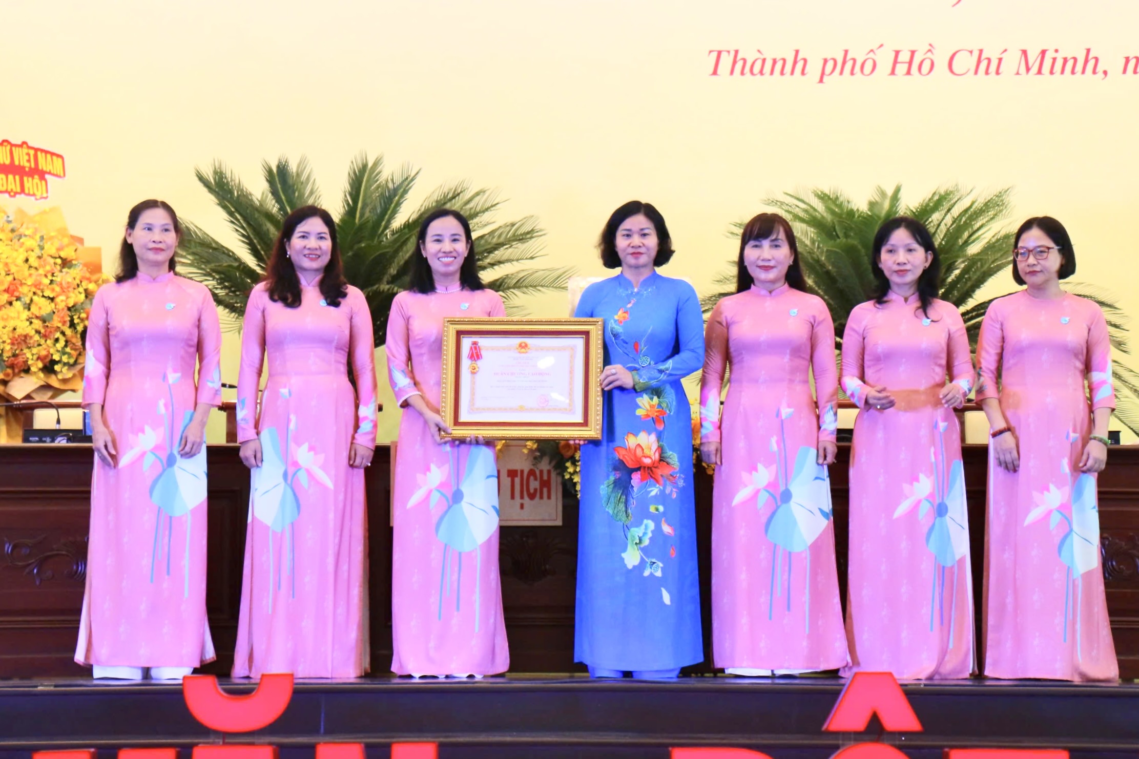 Bà Võ Ngọc Thanh Trúc giữ chức Chủ tịch Hội Liên hiệp Phụ nữ TP.HCM- Ảnh 3. Bà Võ Ngọc Thanh Trúc giữ chức Chủ tịch Hội Liên hiệp Phụ nữ TP.HCM- Ảnh 3.