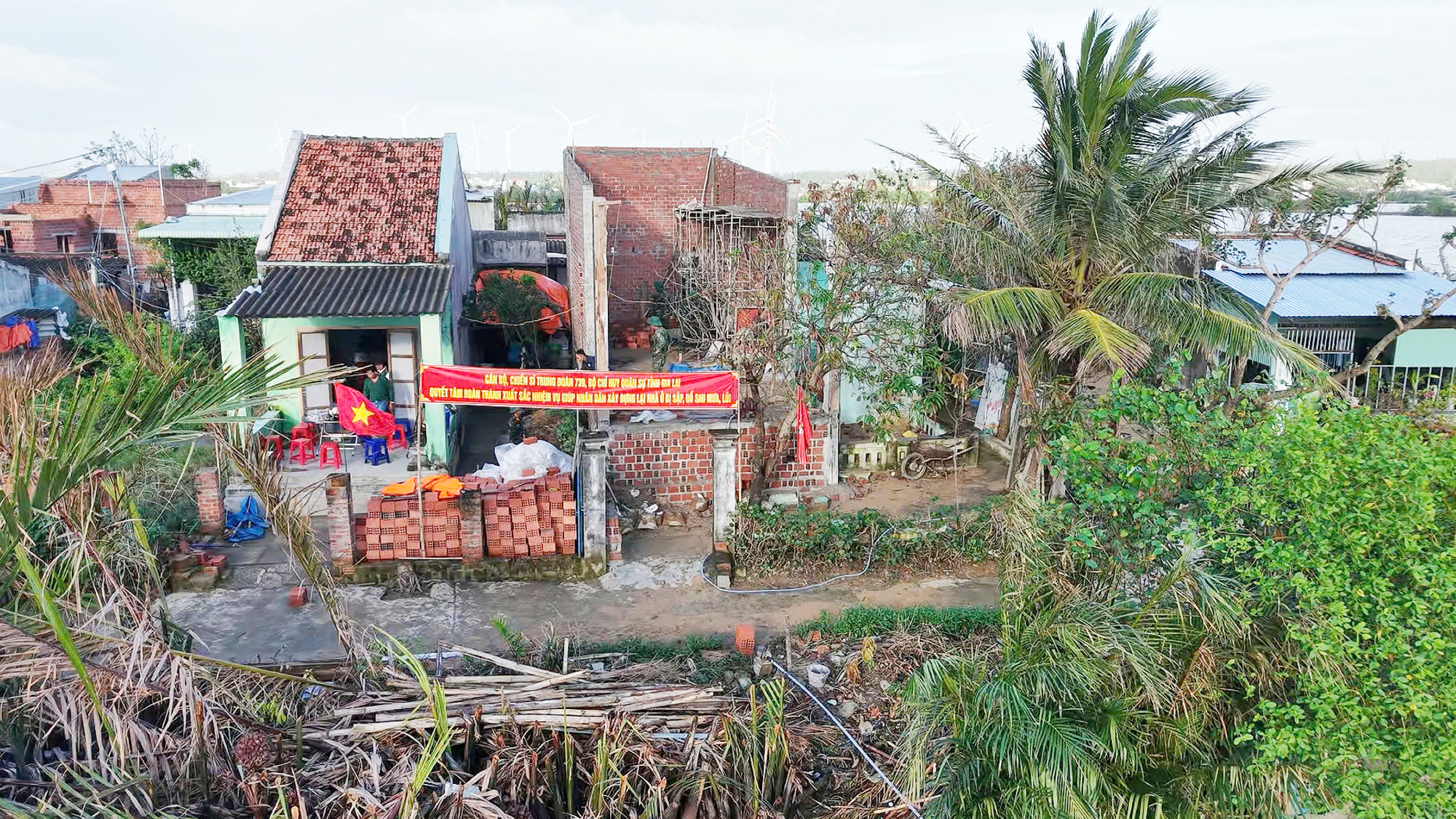 Bữa khoai, sắn nghĩa tình vùng lũ Gia Lai gửi bộ đội Chiến dịch Quang Trung - Ảnh 6.
