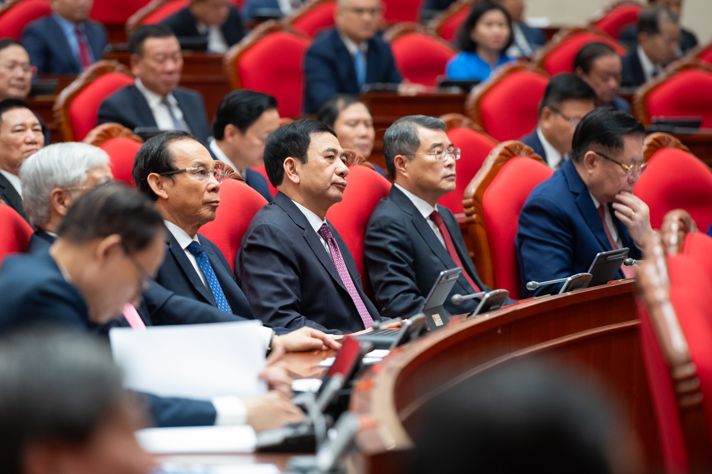 Khai mạc Hội nghị Trung ương 15, quyết nh&acirc;n sự Đại hội XIV - Ảnh 7.