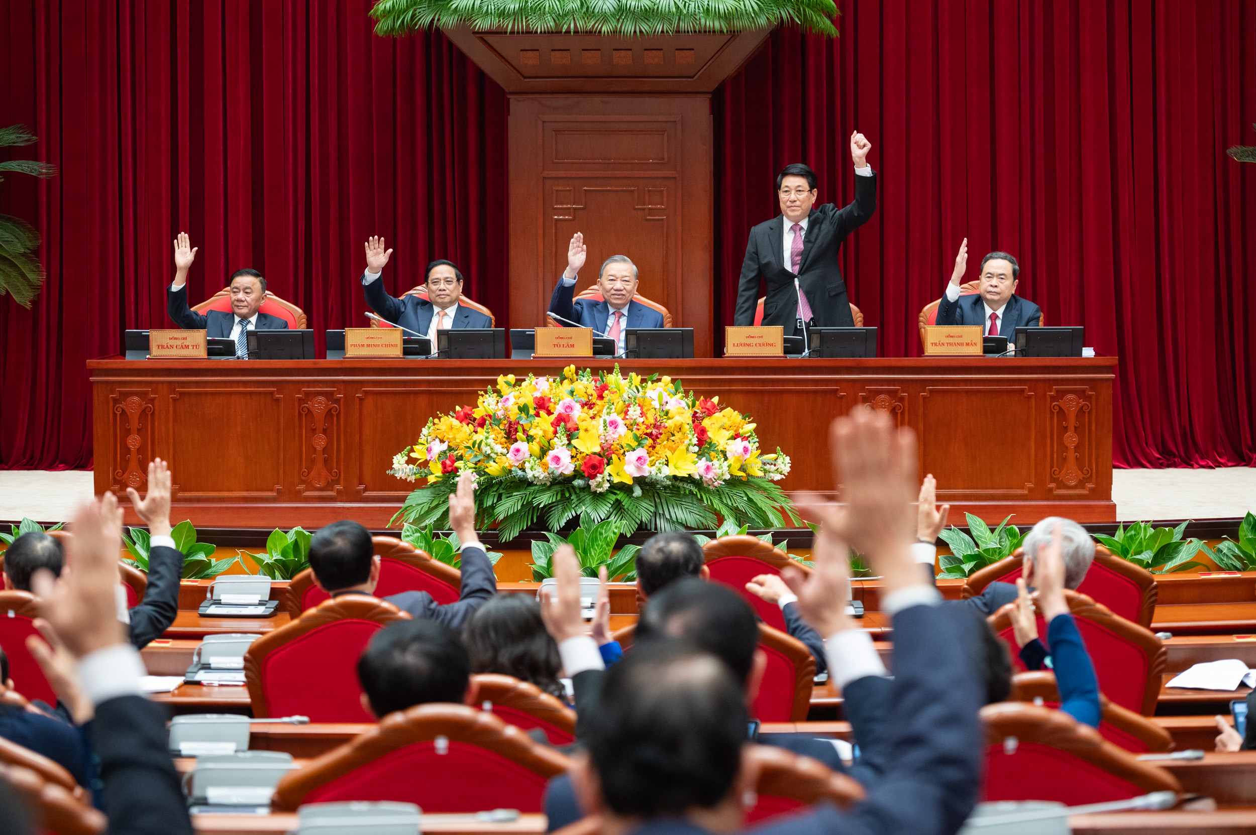 Khai mạc Hội nghị Trung ương 15, quyết nh&acirc;n sự Đại hội XIV - Ảnh 4.