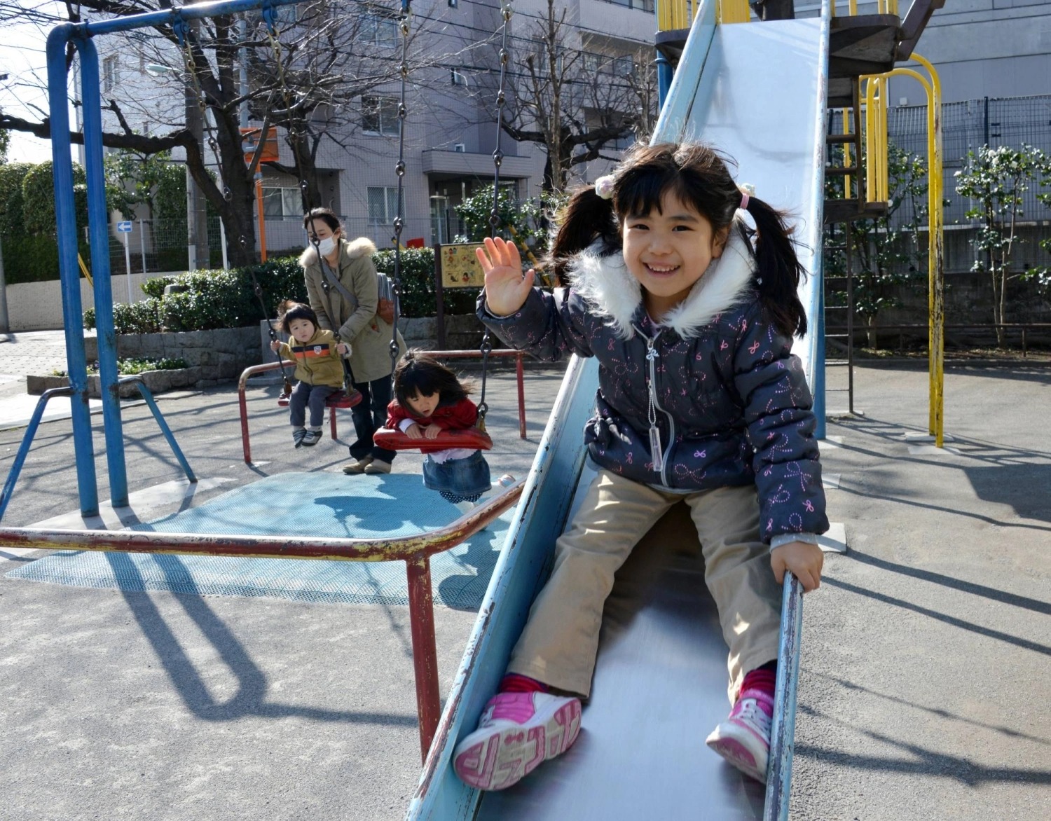 Vì sao người Nhật lo sợ lời nguyền 'ngựa lửa' tái diễn vào năm 2026? - Ảnh 2.