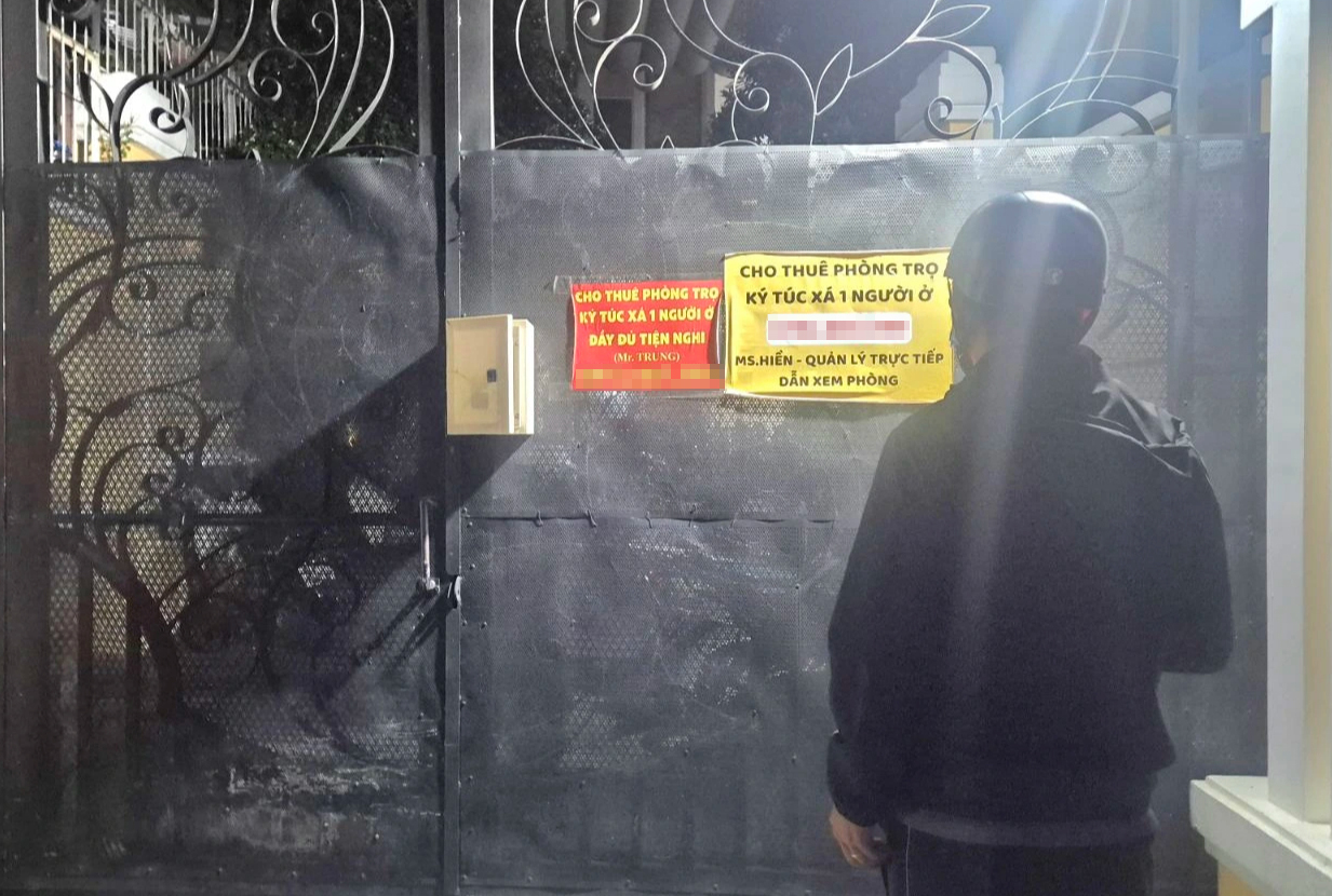 Chủ ph&ograve;ng trọ th&ocirc;ng b&aacute;o tăng gi&aacute; ph&ograve;ng trọ đầu năm 2026 khiến giới trẻ lo lắng - Ảnh 1.