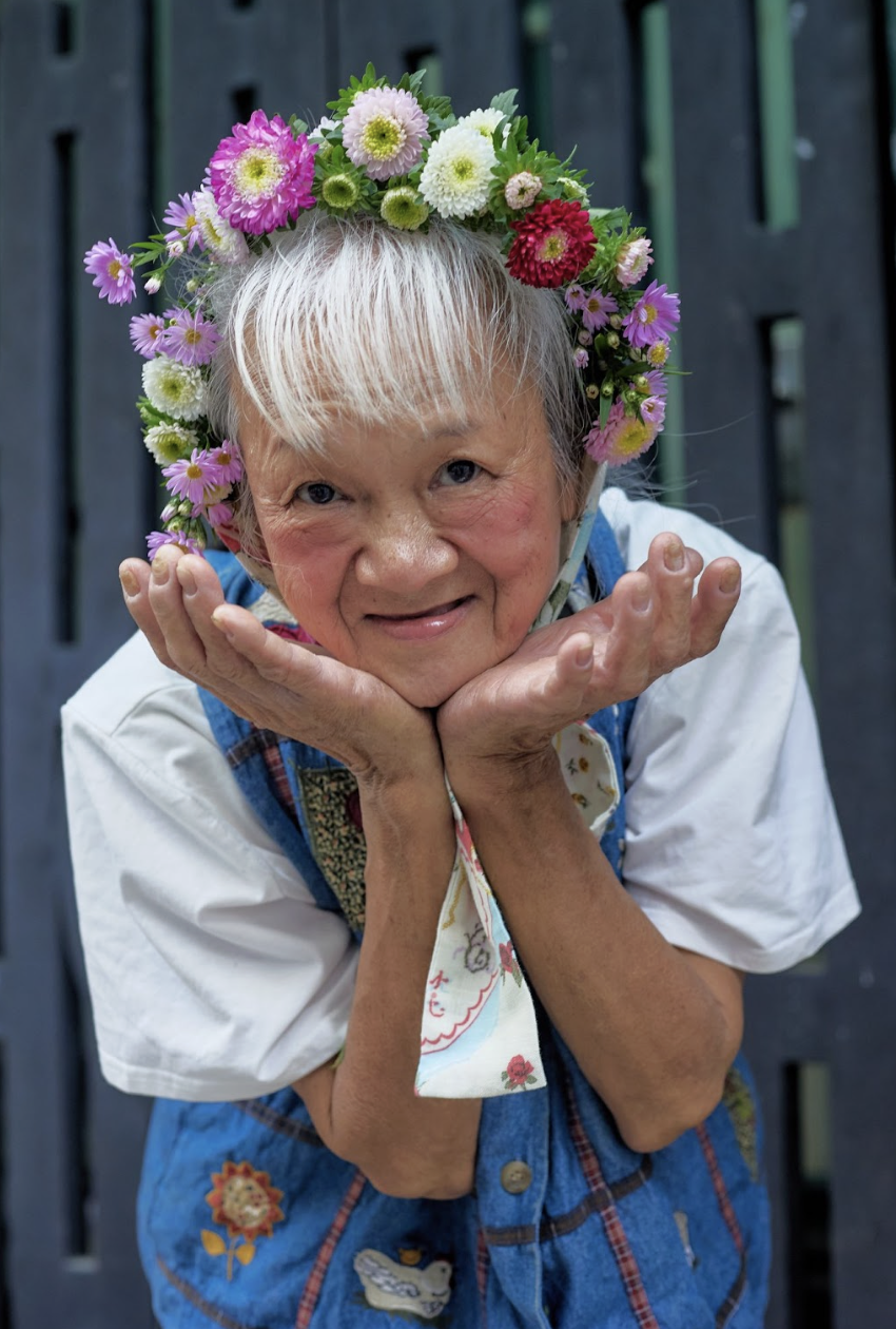 Niềm hạnh ph&uacute;c của b&agrave; ti&ecirc;n b&aacute;n rau ở TP . HCM v&agrave; c&acirc;u chuyện giản dị - Ảnh 1.