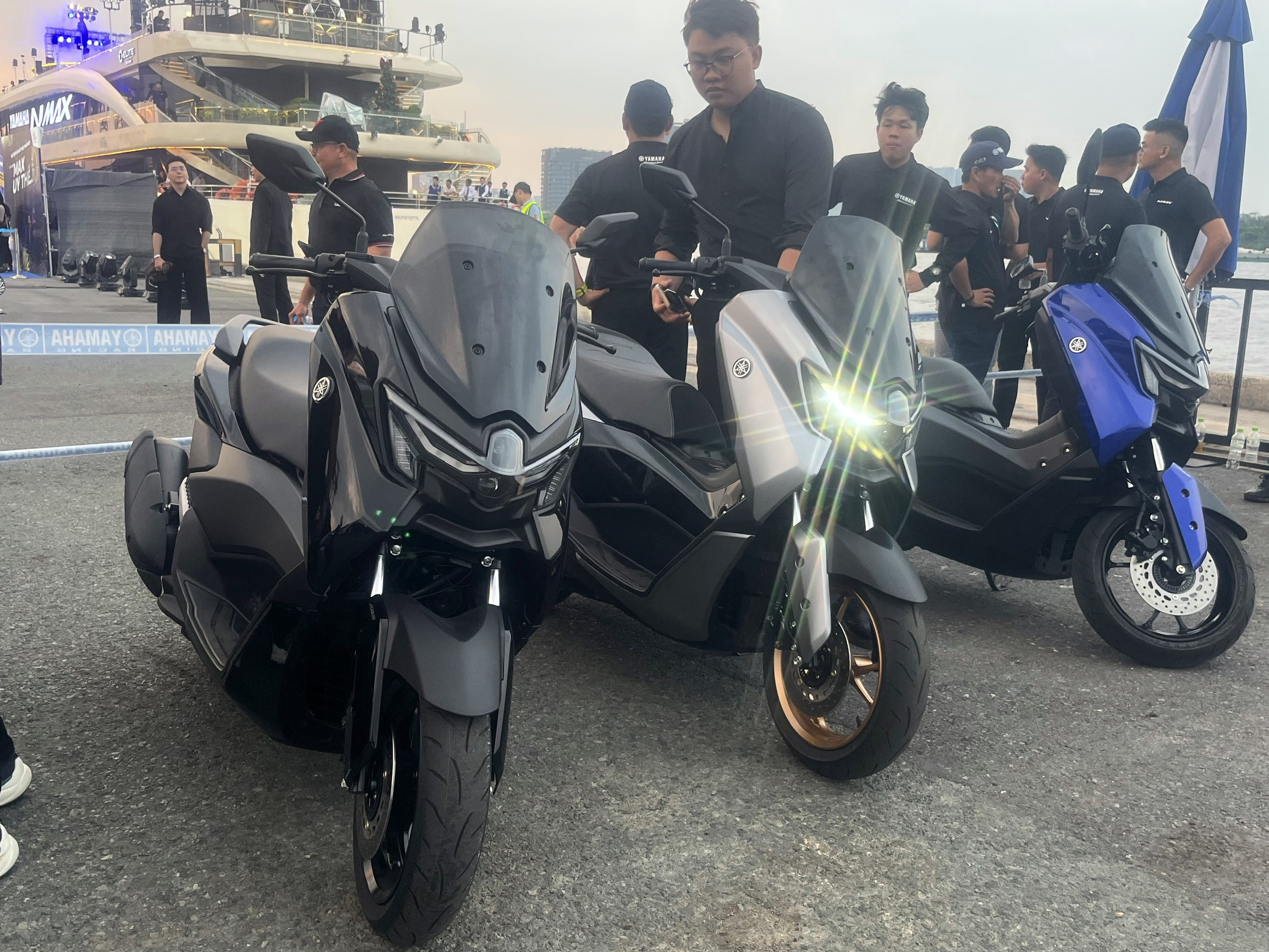 3 điểm n&acirc;ng cấp của Yamaha NMAX 155 c&oacute; đủ sức 'đấu' Honda PCX? - Ảnh 1.