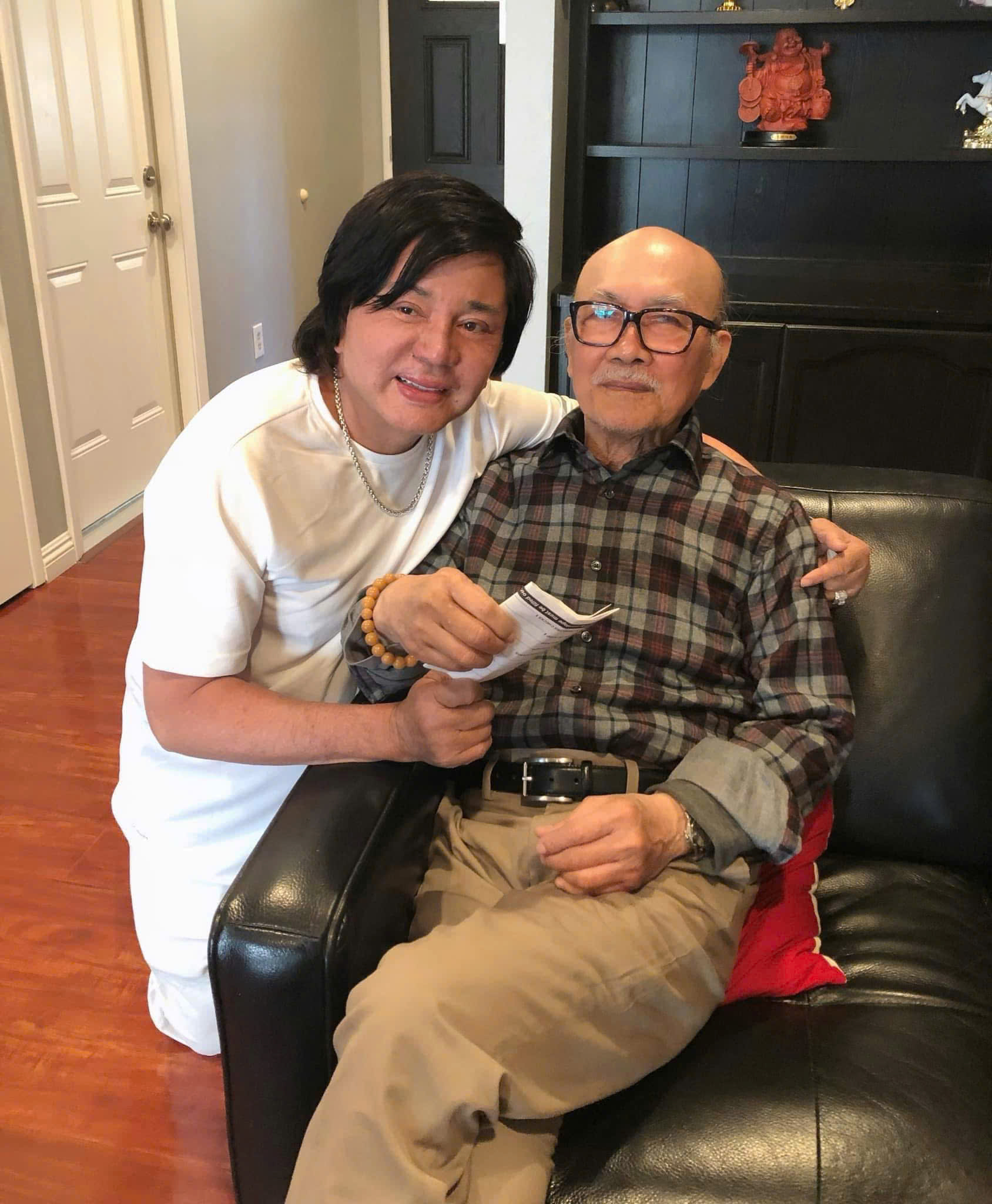 Cuộc sống tuổi xế chiều của nghệ sĩ cải lương Ch&acirc;u Thanh - Ảnh 1.