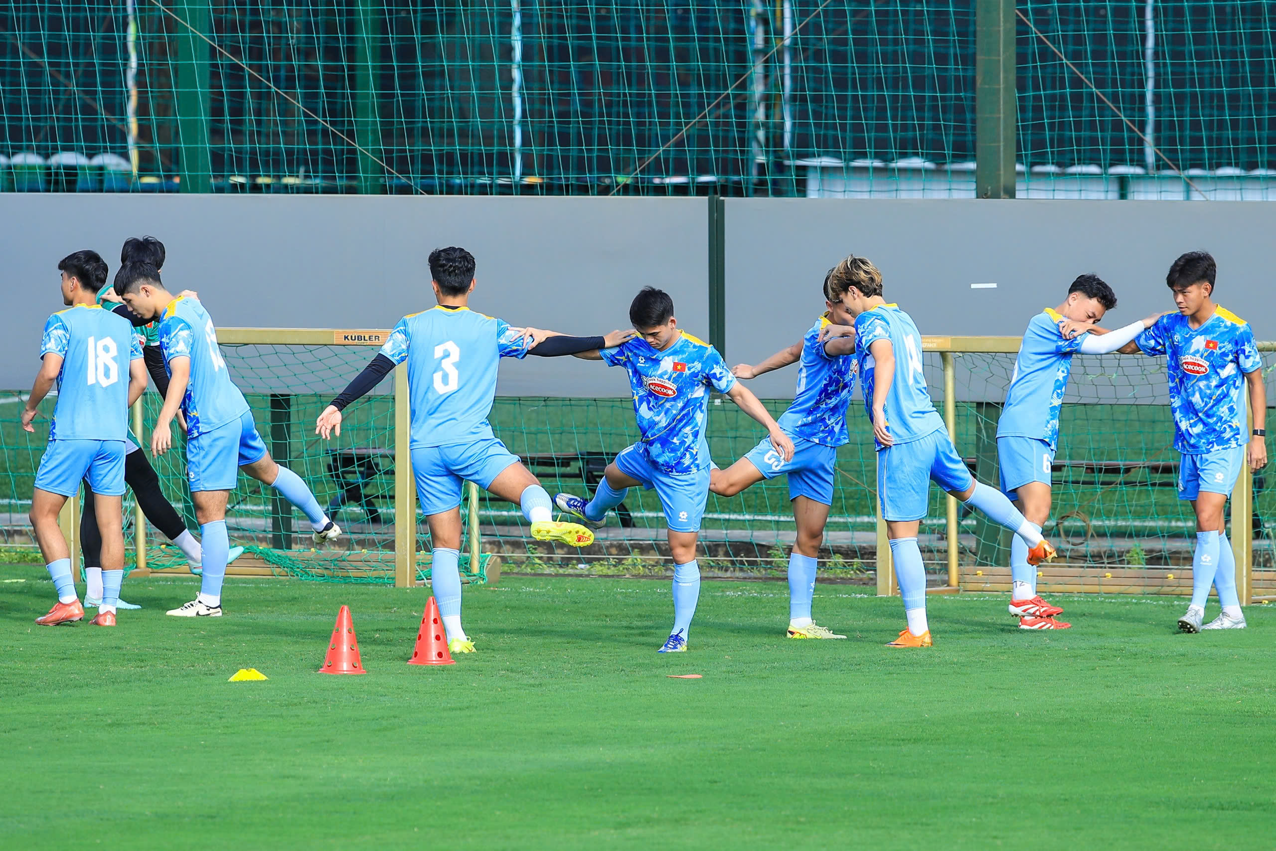 Lịch thi đấu cực mới U.23 Việt Nam tại châu Á, lộ diện đối thủ giao hữu tại Qatar- Ảnh 3.