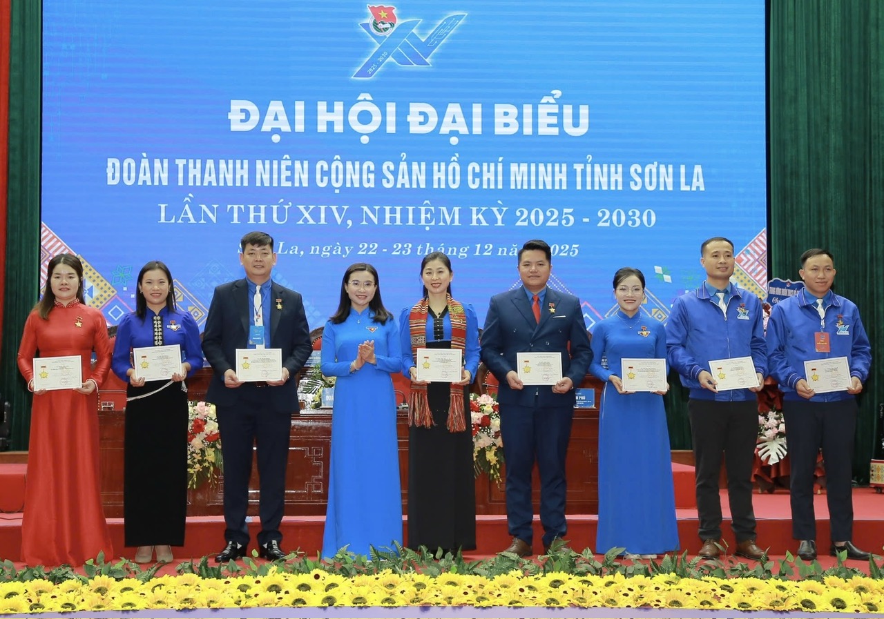 Y&ecirc;u cầu ri&ecirc;ng đối với vai tr&ograve; thanh ni&ecirc;n tỉnh Sơn La trong giai đoạn mới - Ảnh 3.