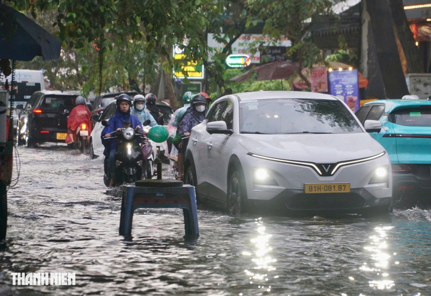 Mưa lớn ở TP.HCM trước đ&ecirc;m Gi&aacute;ng sinh, v&igrave; sao? - Ảnh 3.