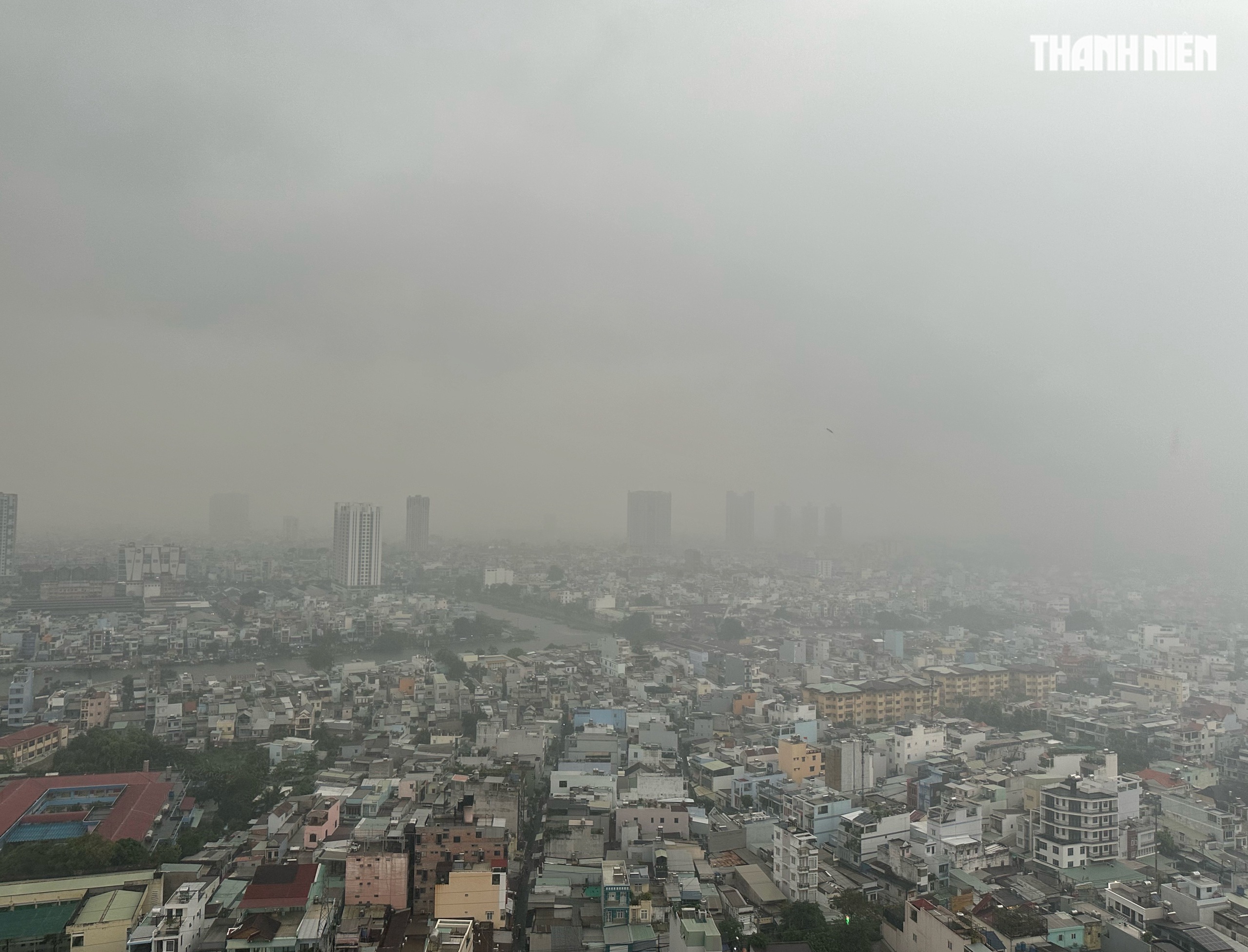 Ngay l&uacute;c n&agrave;y: Kẹt cứng người đi chơi Gi&aacute;ng sinh ở x&oacute;m đạo lớn nhất TP.HCM - Ảnh 2.