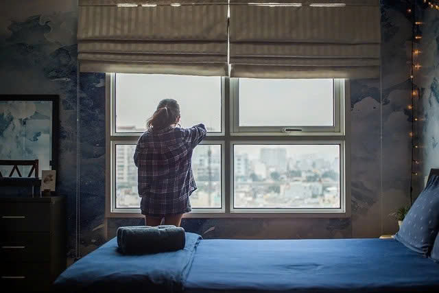 Noel kh&ocirc;ng người y&ecirc;u - người trưởng th&agrave;nh học c&aacute;ch ở một m&igrave;nh - Ảnh 1.