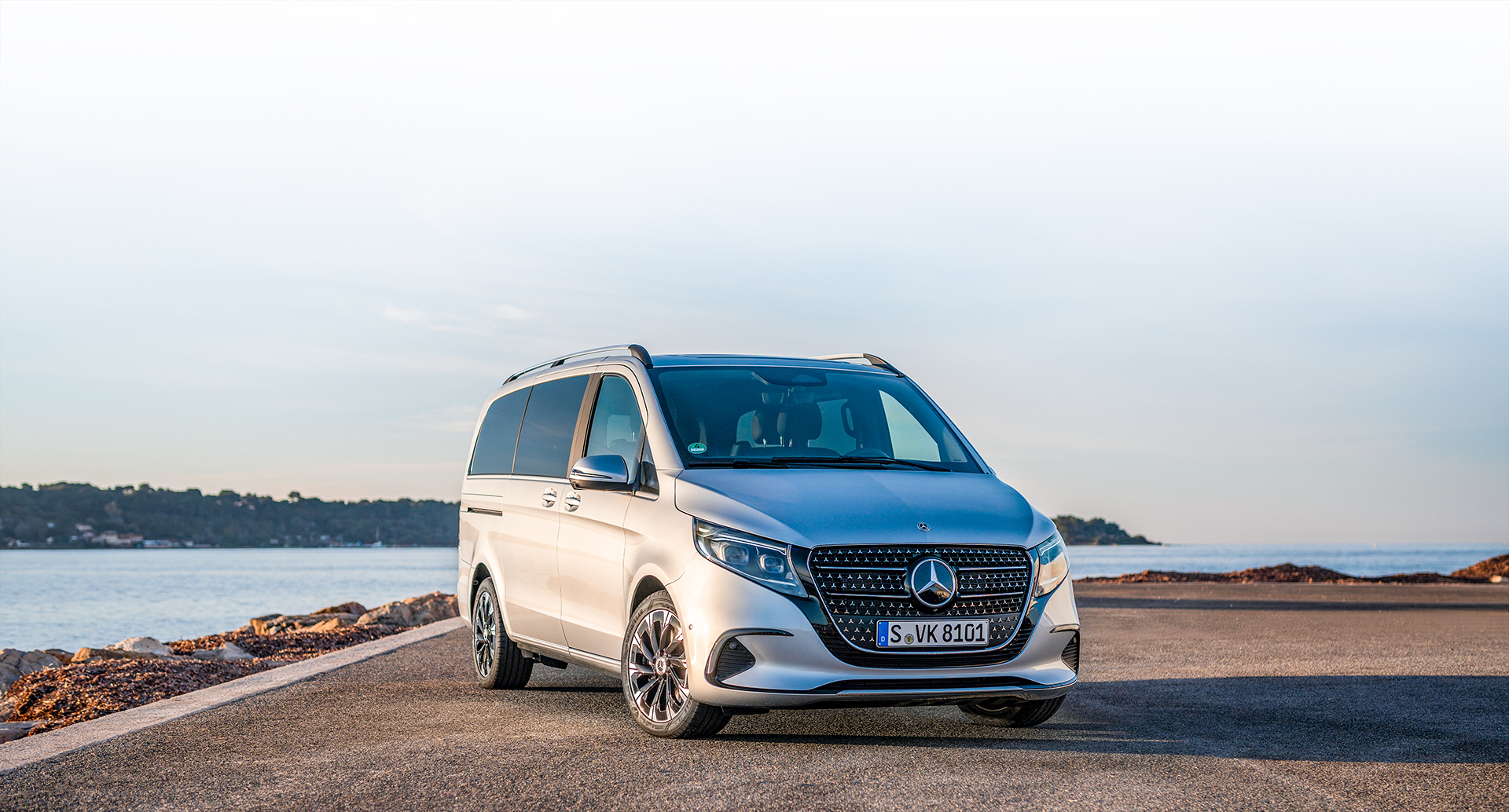 Mercedes - Benz V - Class thế hệ mới với thiết kế sang trọng v&agrave; tiện nghi vượt trội - Ảnh 16.