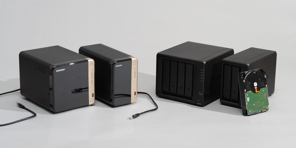 Vì sao SSD là một 'quả bom nổ chậm' nếu lâu ngày không sử dụng? - Ảnh 1.