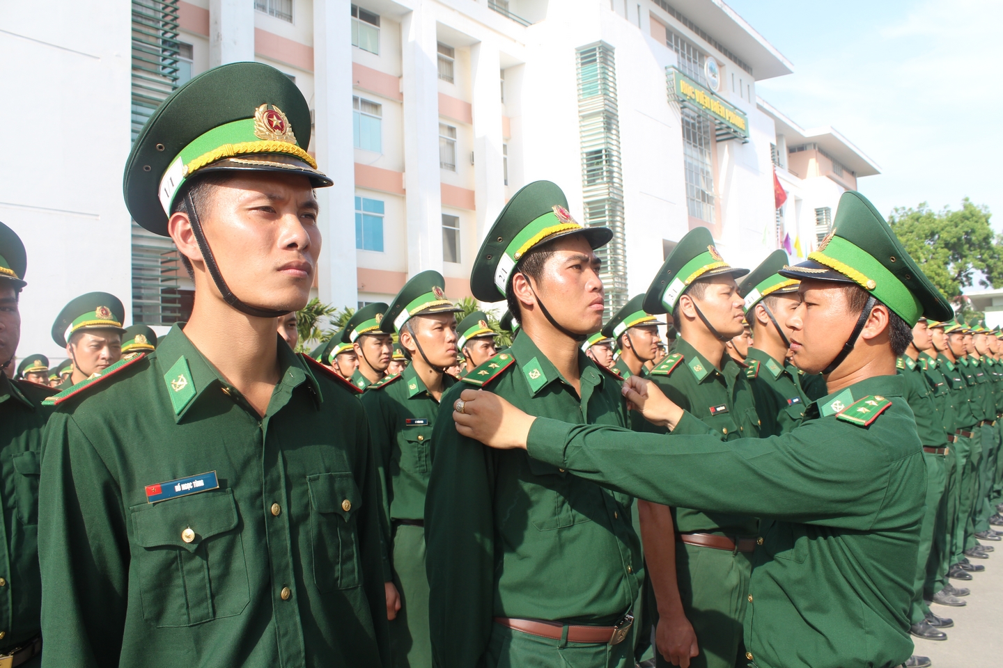 Nhiều điểm mới trong tuyển sinh khối qu&acirc;n đội 2026 v&agrave; tổ hợp m&ocirc;n x&eacute;t tuyển - Ảnh 1.