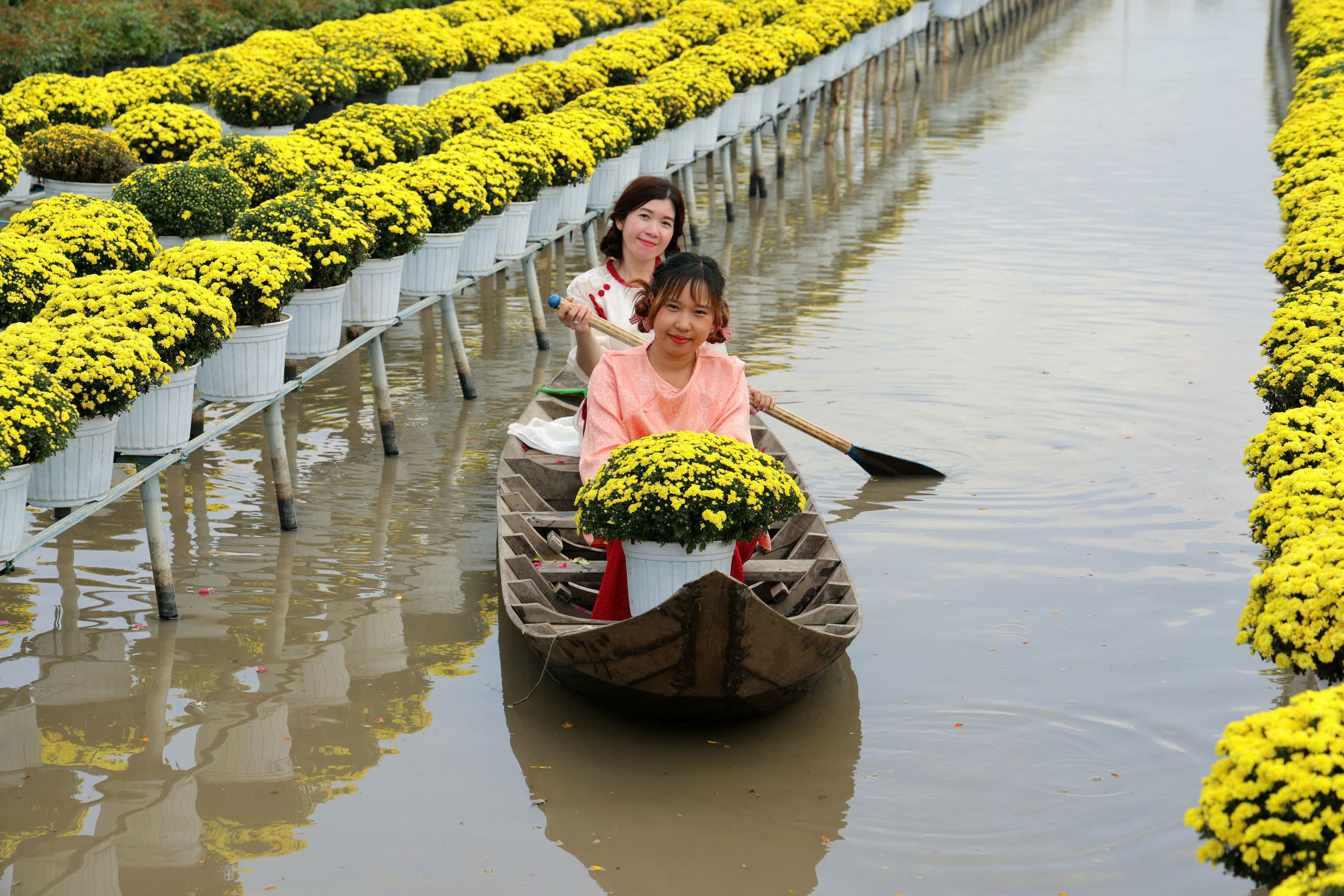 'Tr&aacute;i tim l&agrave;ng hoa' g&acirc;y sốt ở Sa Đ&eacute;c- Ảnh 7.