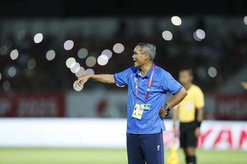 HLV Mai Đức Chung tiếp tục dẫn dắt đội tuyển nữ Việt Nam dự giải ch&acirc;u &Aacute; 2026: &lsquo;Vị tướng gi&agrave;&rsquo; n&oacute;i g&igrave;?- Ảnh 2.